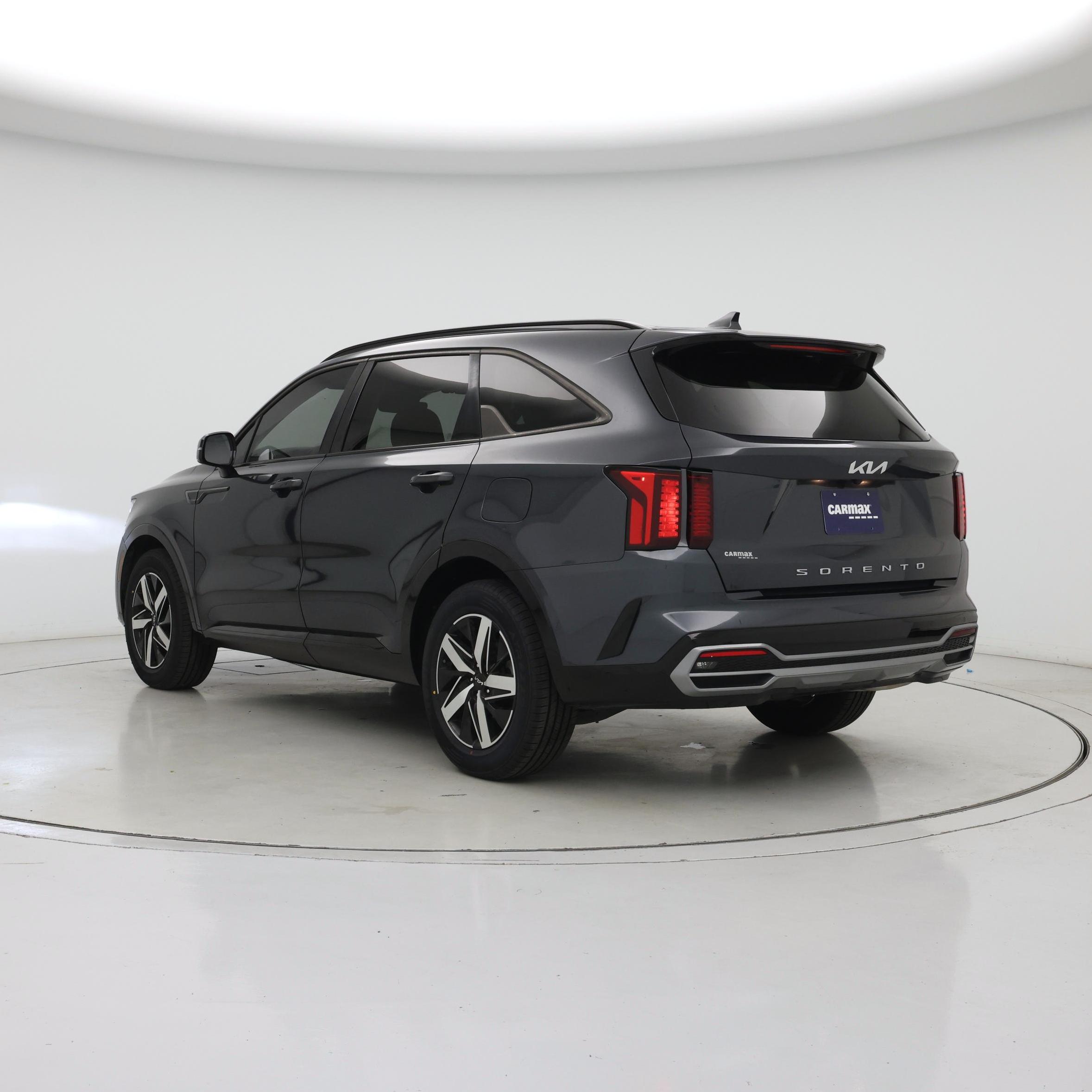 Thumbnail: 2022 Kia Sorento - 2