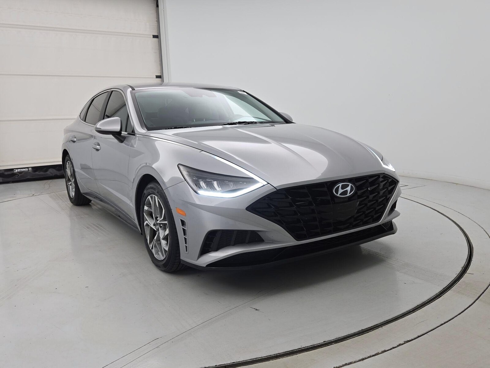 2023 Hyundai Sonata SEL - Photo 1