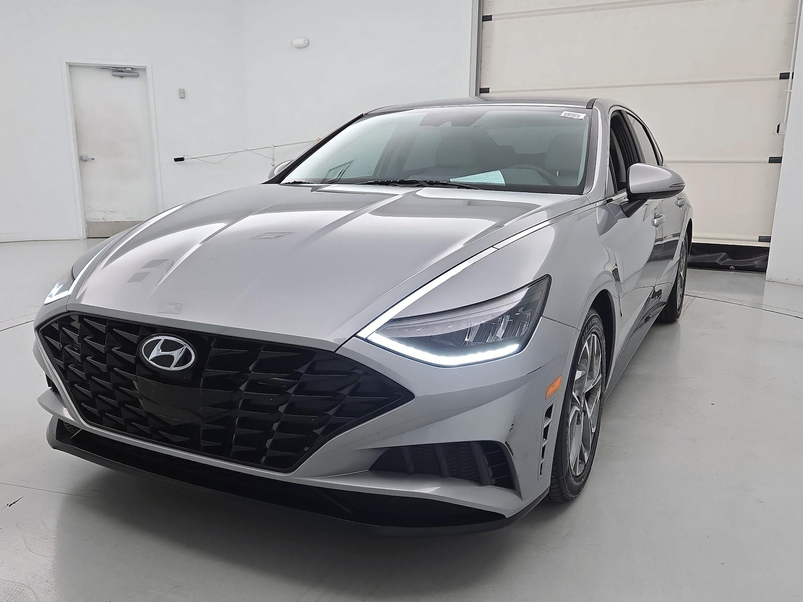 2023 Hyundai Sonata SEL - Photo 3