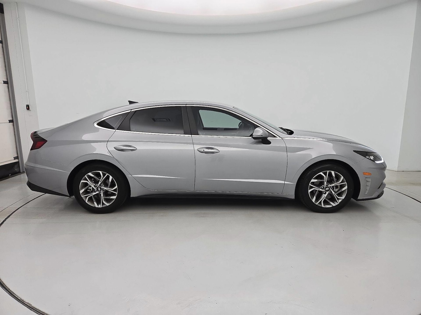 2023 Hyundai Sonata SEL - Photo 4