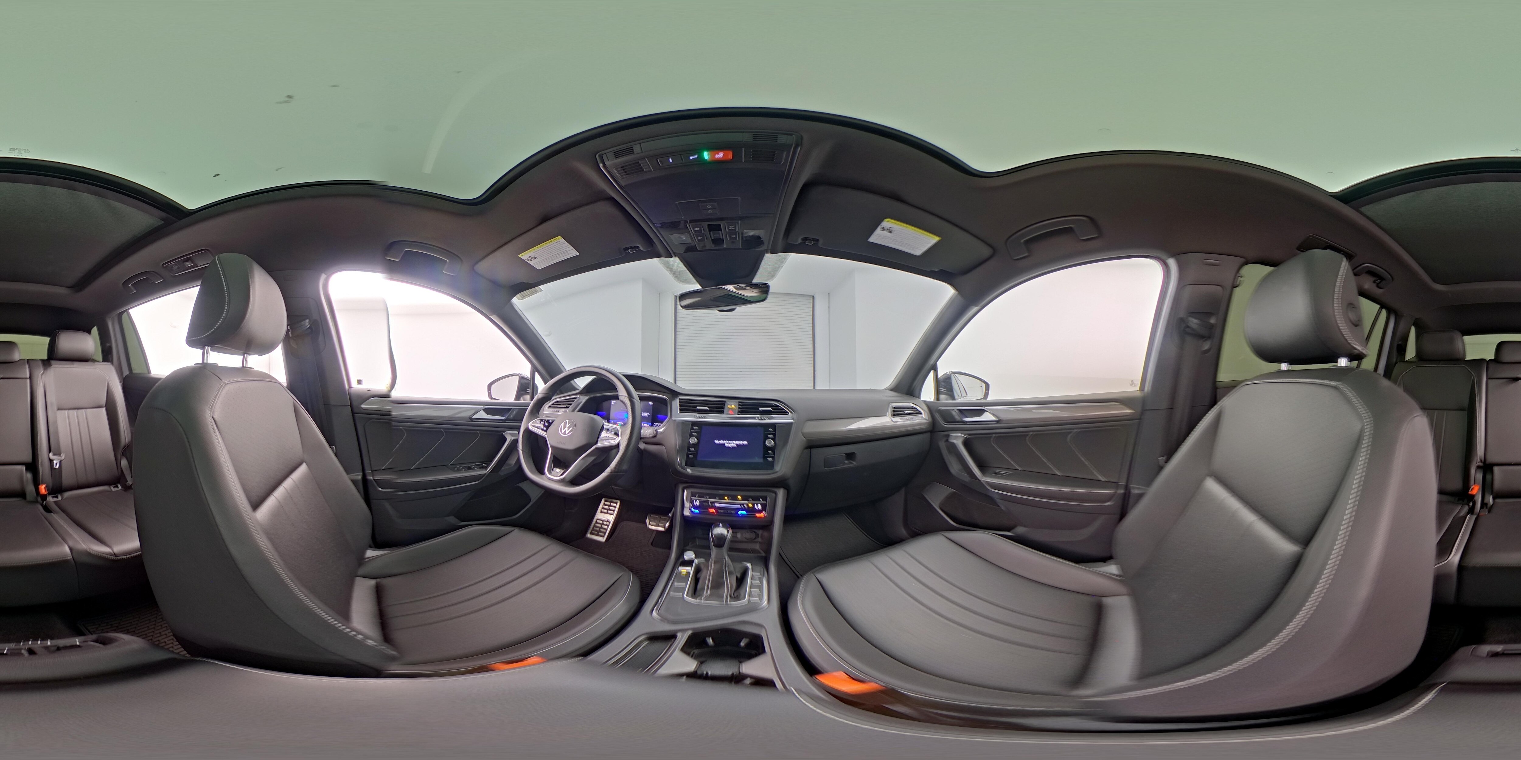 2023 Volkswagen Tiguan SE R-LINE BLACK - Photo 25