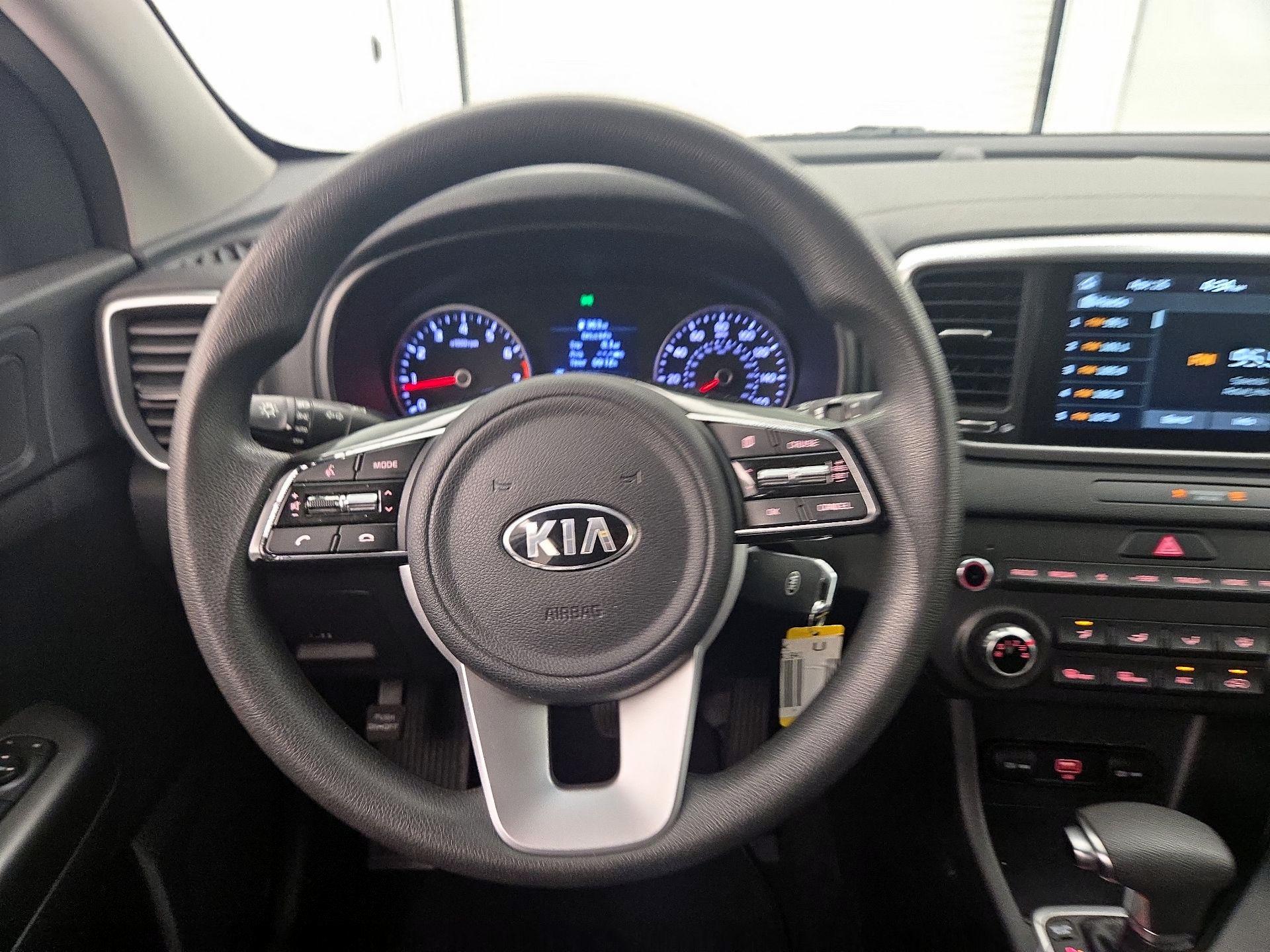 Thumbnail: 2021 Kia Sportage - 10