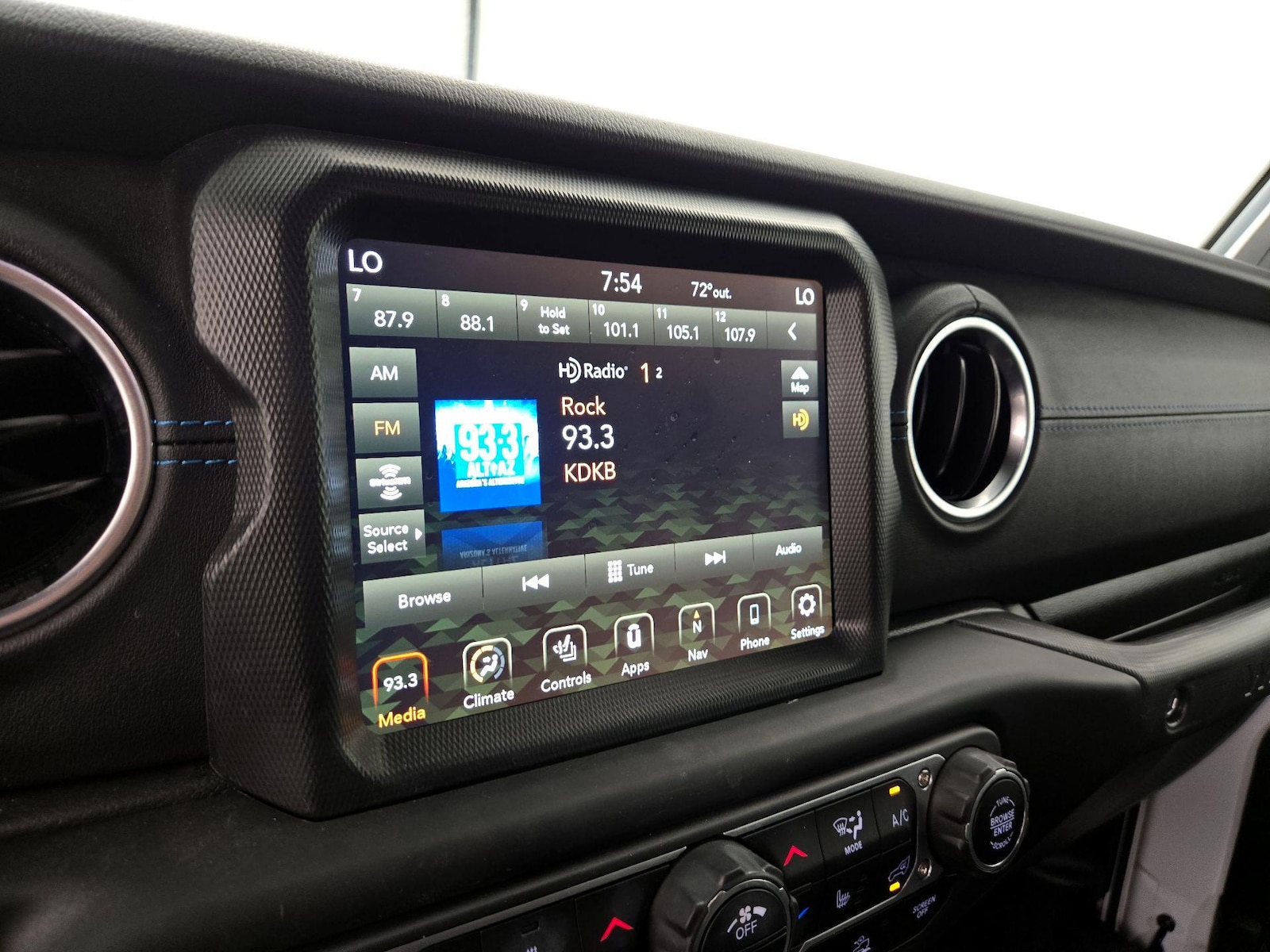 2022 Jeep Wrangler Unlimited Rubicon 4XE - Photo 15