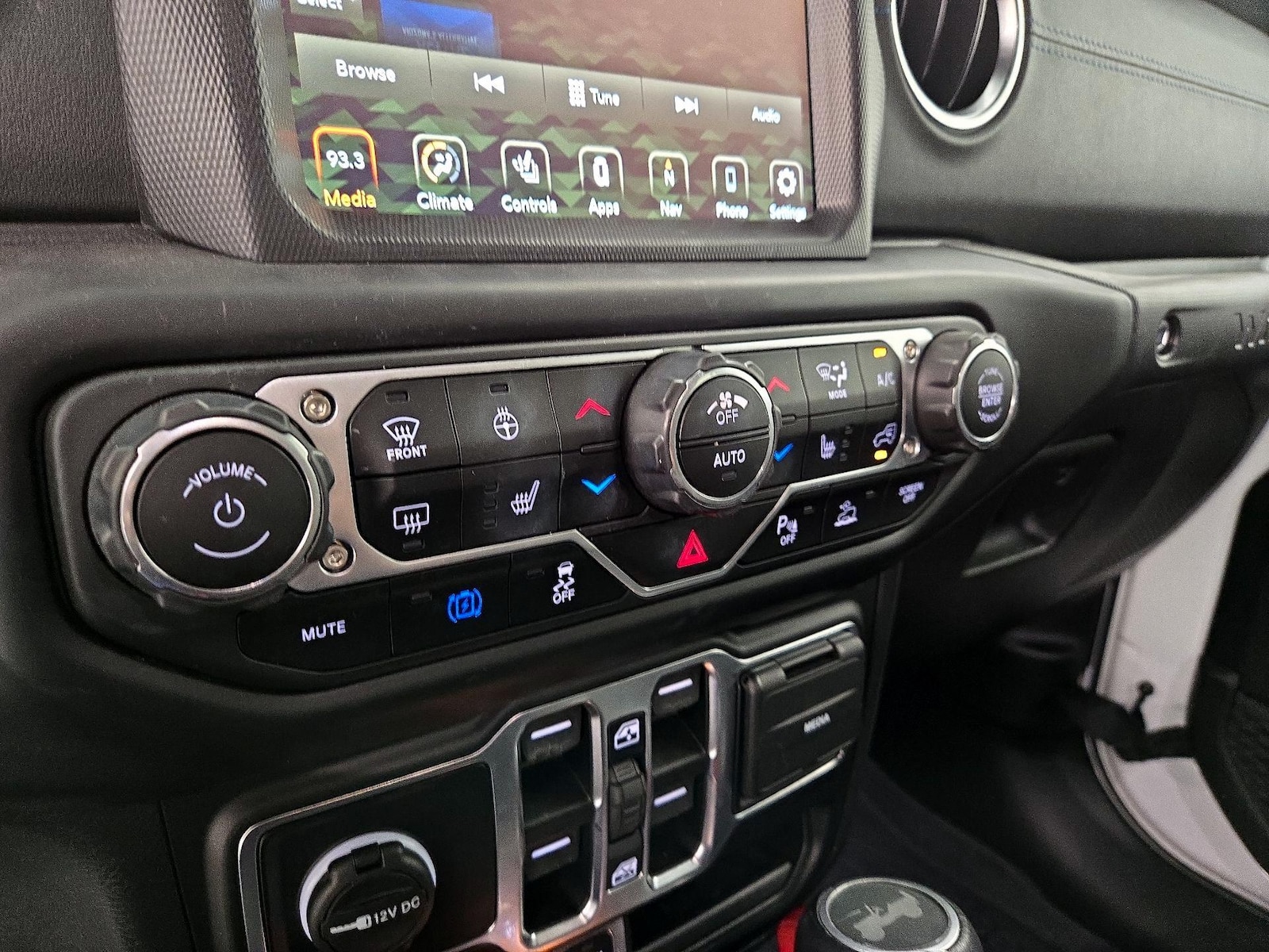 2022 Jeep Wrangler Unlimited Rubicon 4XE - Photo 16