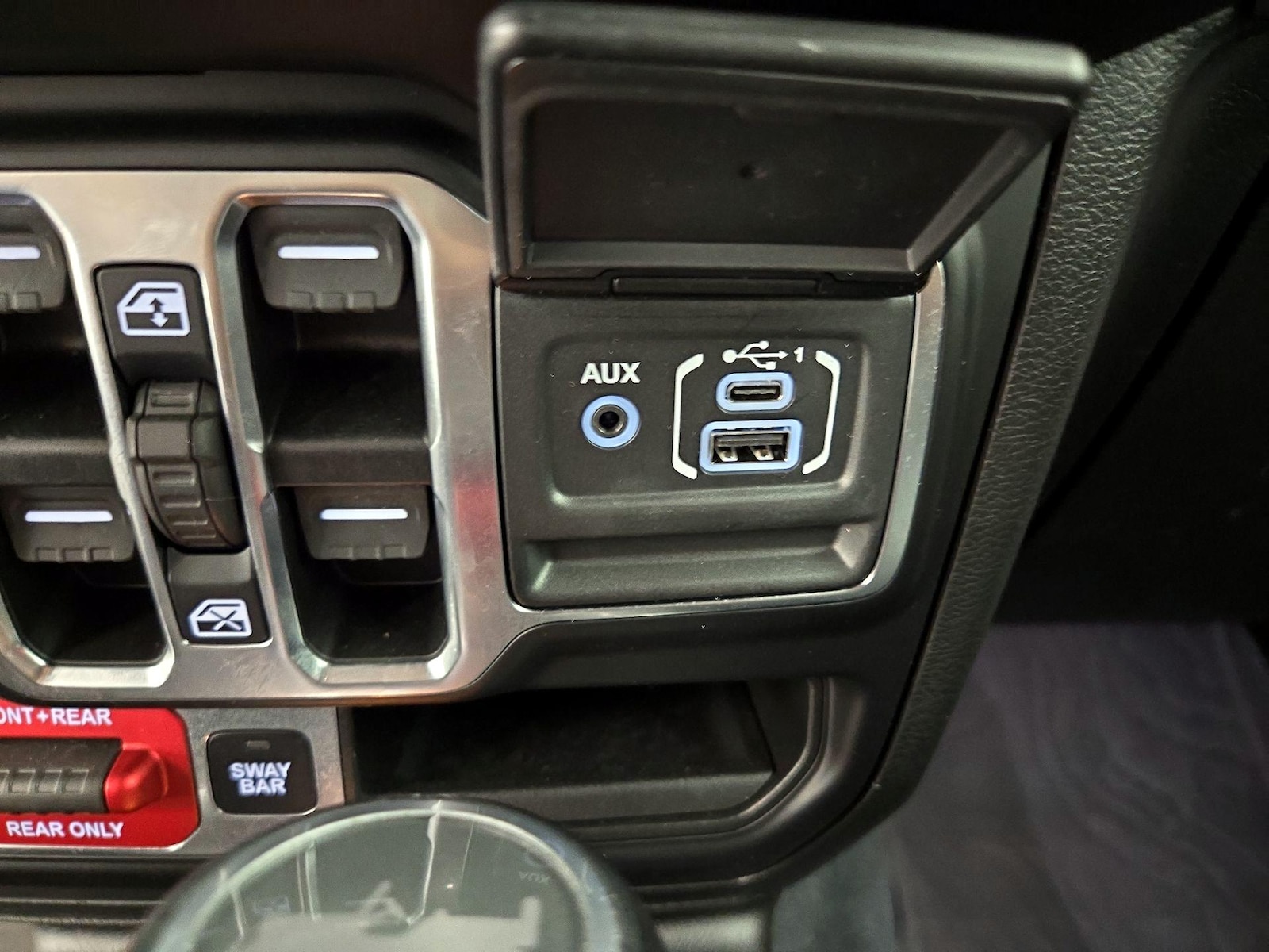 2022 Jeep Wrangler Unlimited Rubicon 4XE - Photo 18