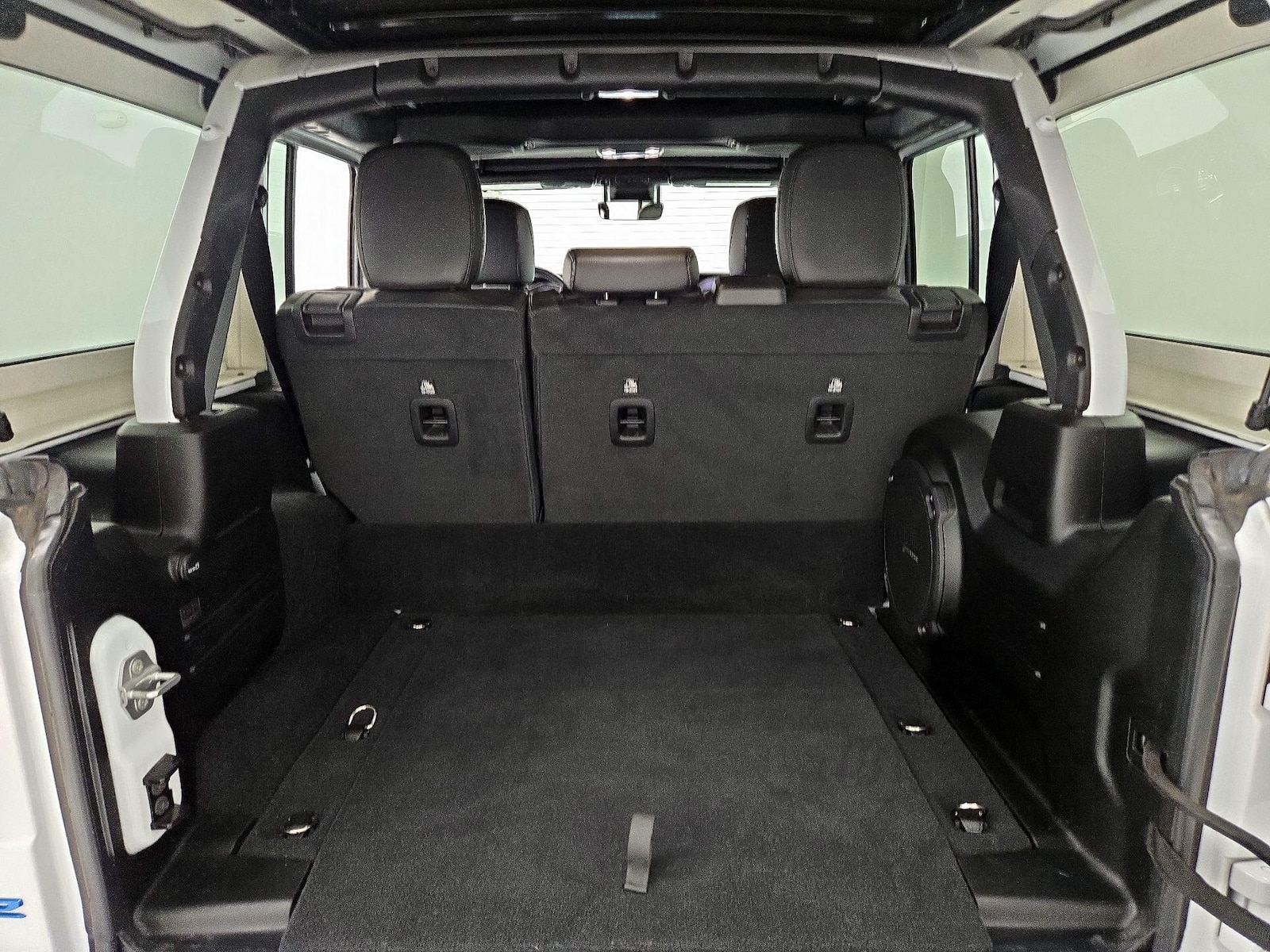 2022 Jeep Wrangler Unlimited Rubicon 4XE - Photo 20