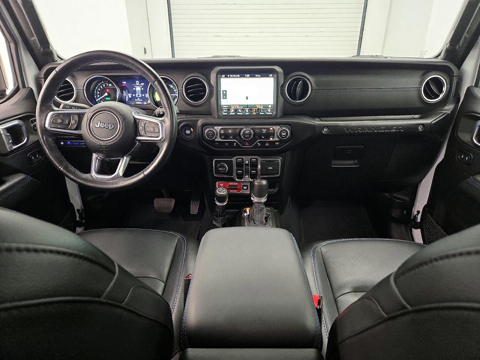 2022 Jeep Wrangler Unlimited Rubicon 4XE - Photo 8