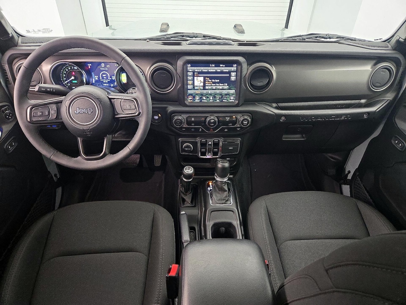 2023 Jeep Wrangler 4xe Willys 4XE - Photo 10
