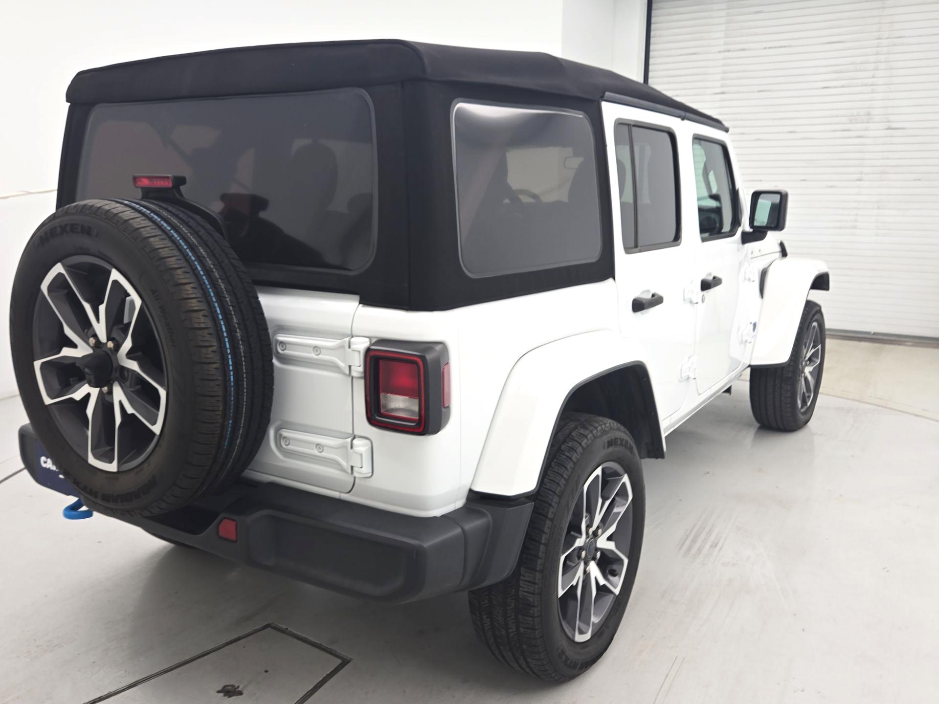 Thumbnail: 2024 Jeep Wrangler - 5