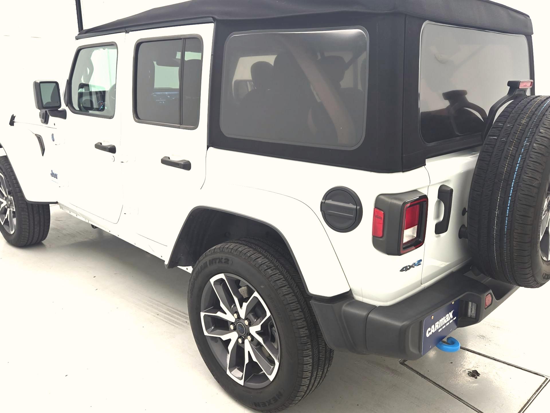 Thumbnail: 2024 Jeep Wrangler - 7
