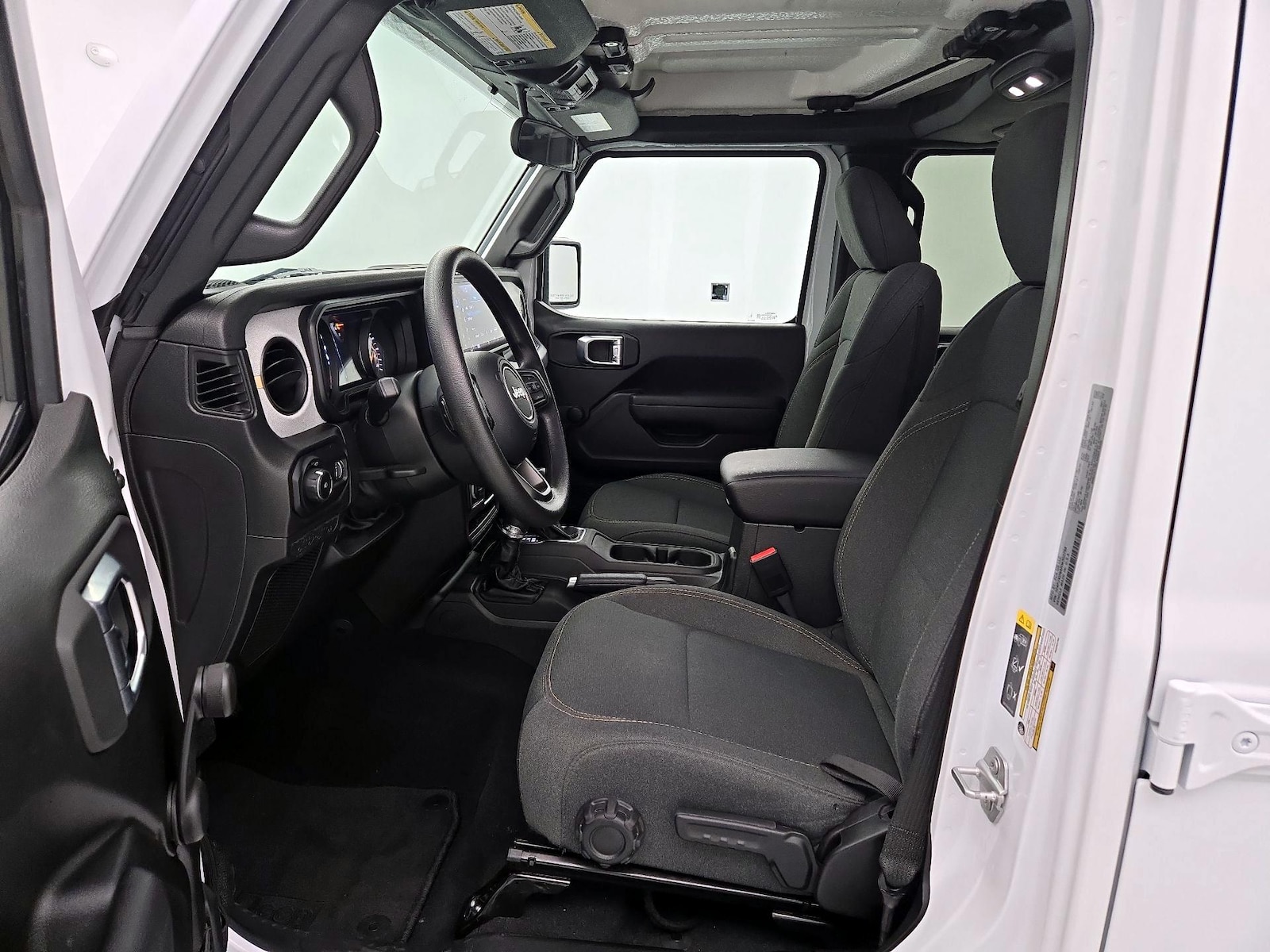 2024 Jeep Wrangler 4-Door Sport - Photo 10