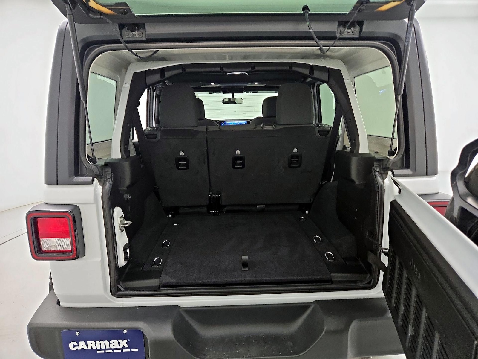 2024 Jeep Wrangler 4-Door Sport - Photo 19