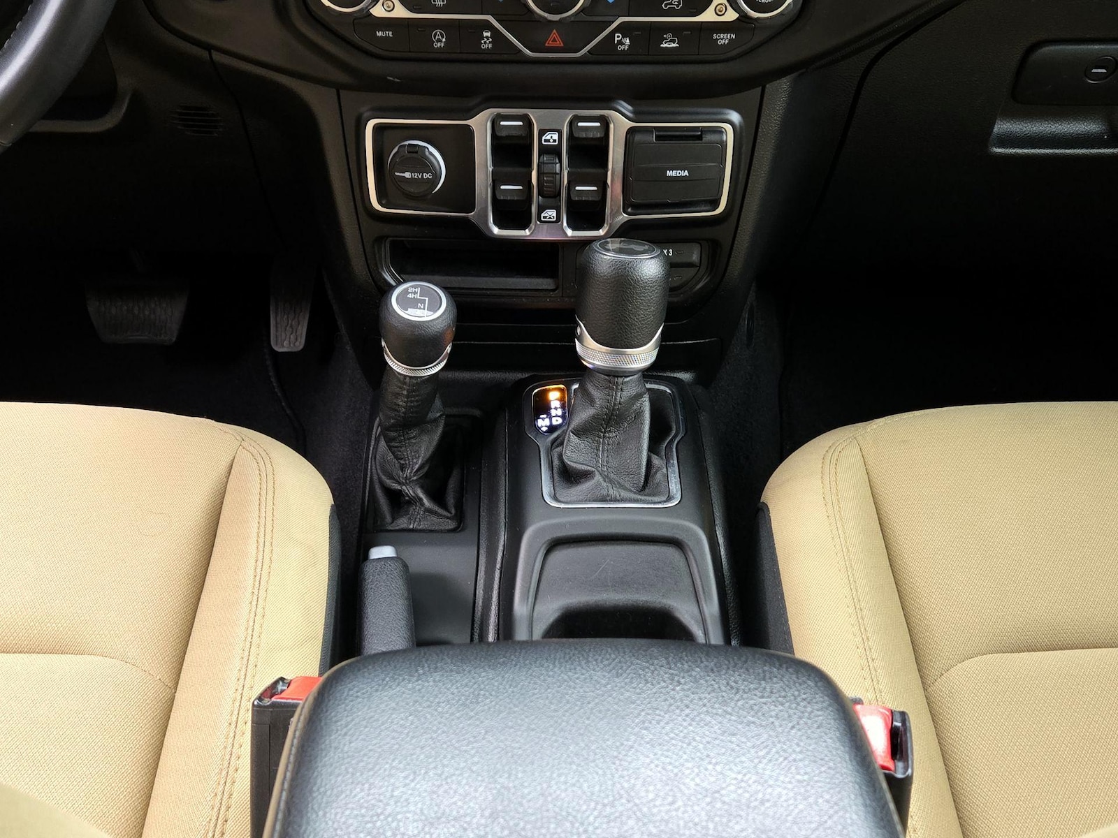 Photo 18