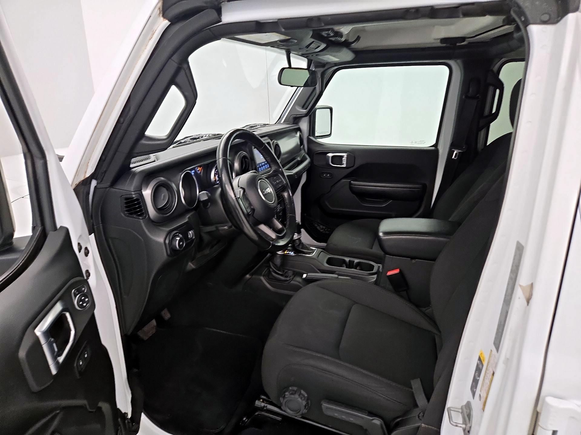 Thumbnail: 2023 Jeep Wrangler - 9
