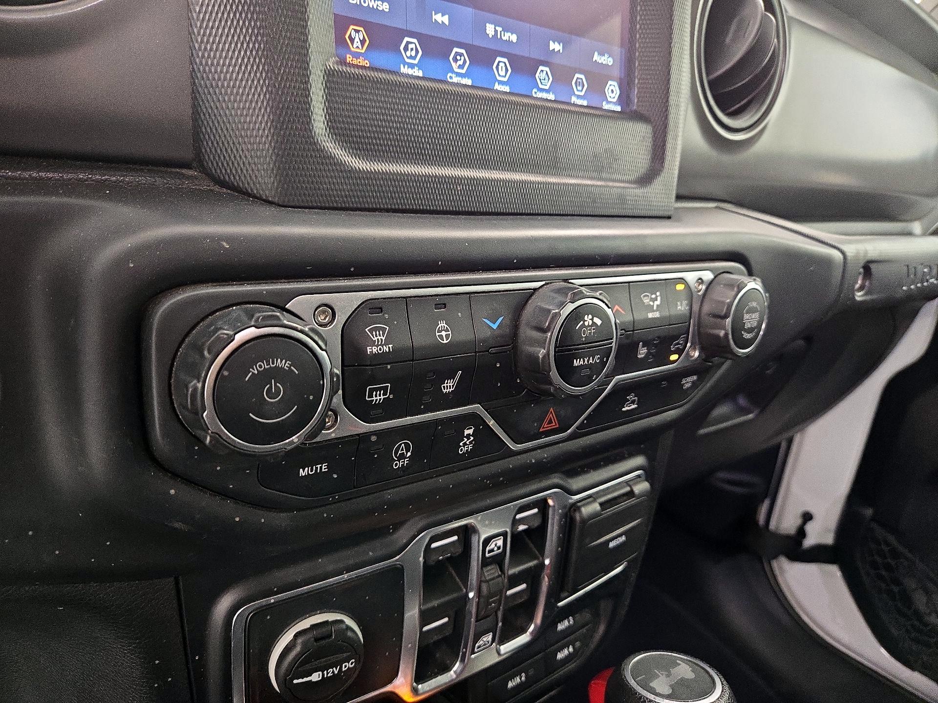 Thumbnail: 2023 Jeep Wrangler - 14
