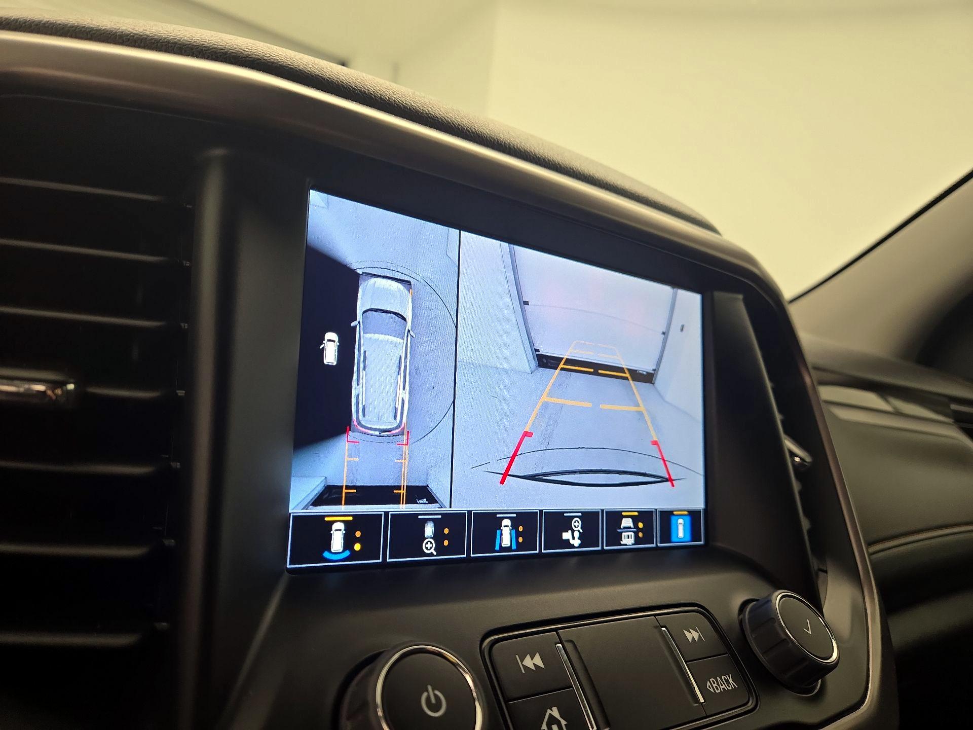 Thumbnail: 2023 GMC Acadia - 13