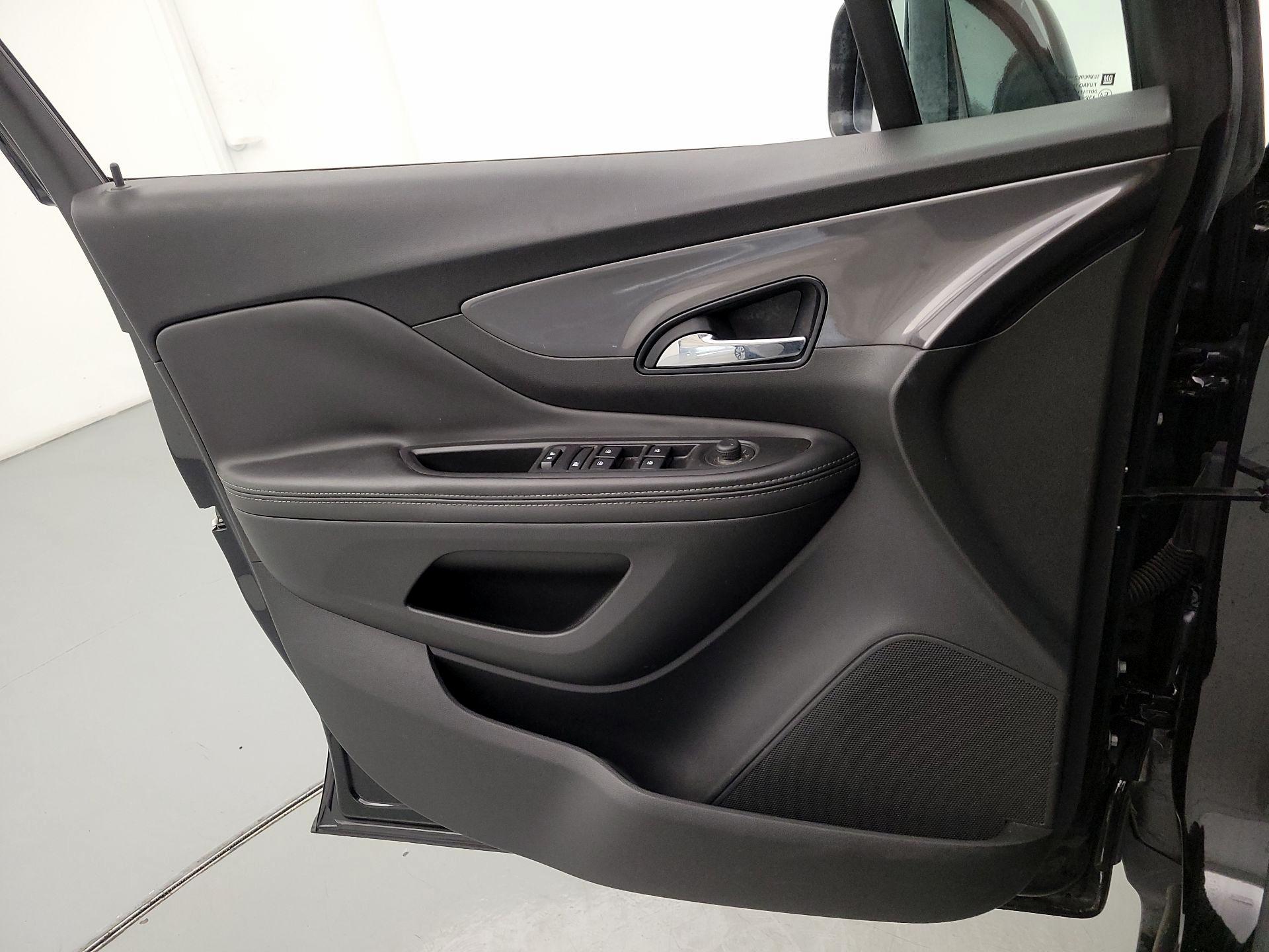 Thumbnail: 2021 Buick Encore - 12