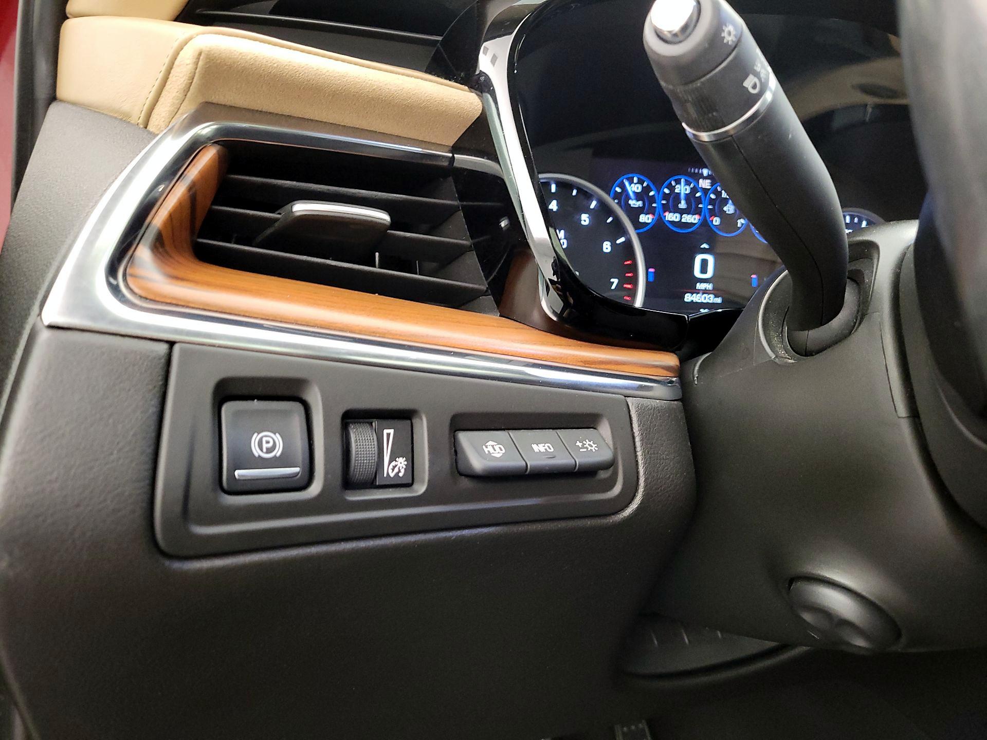 Thumbnail: 2017 Cadillac XT5 - 13