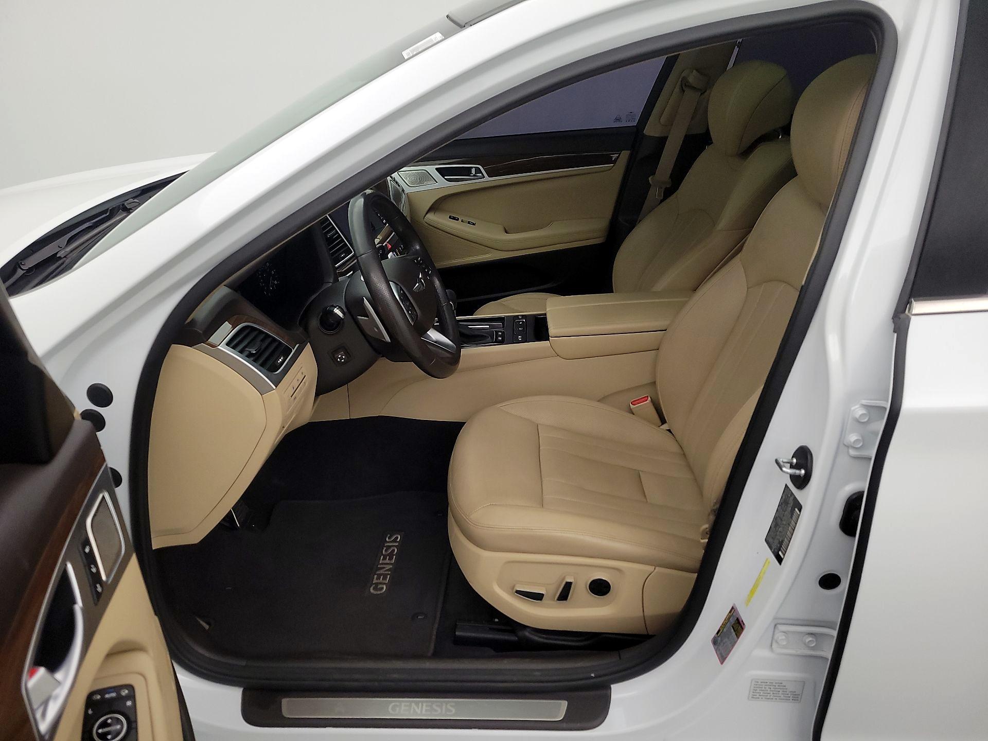 Thumbnail: 2020 Genesis G80 - 11