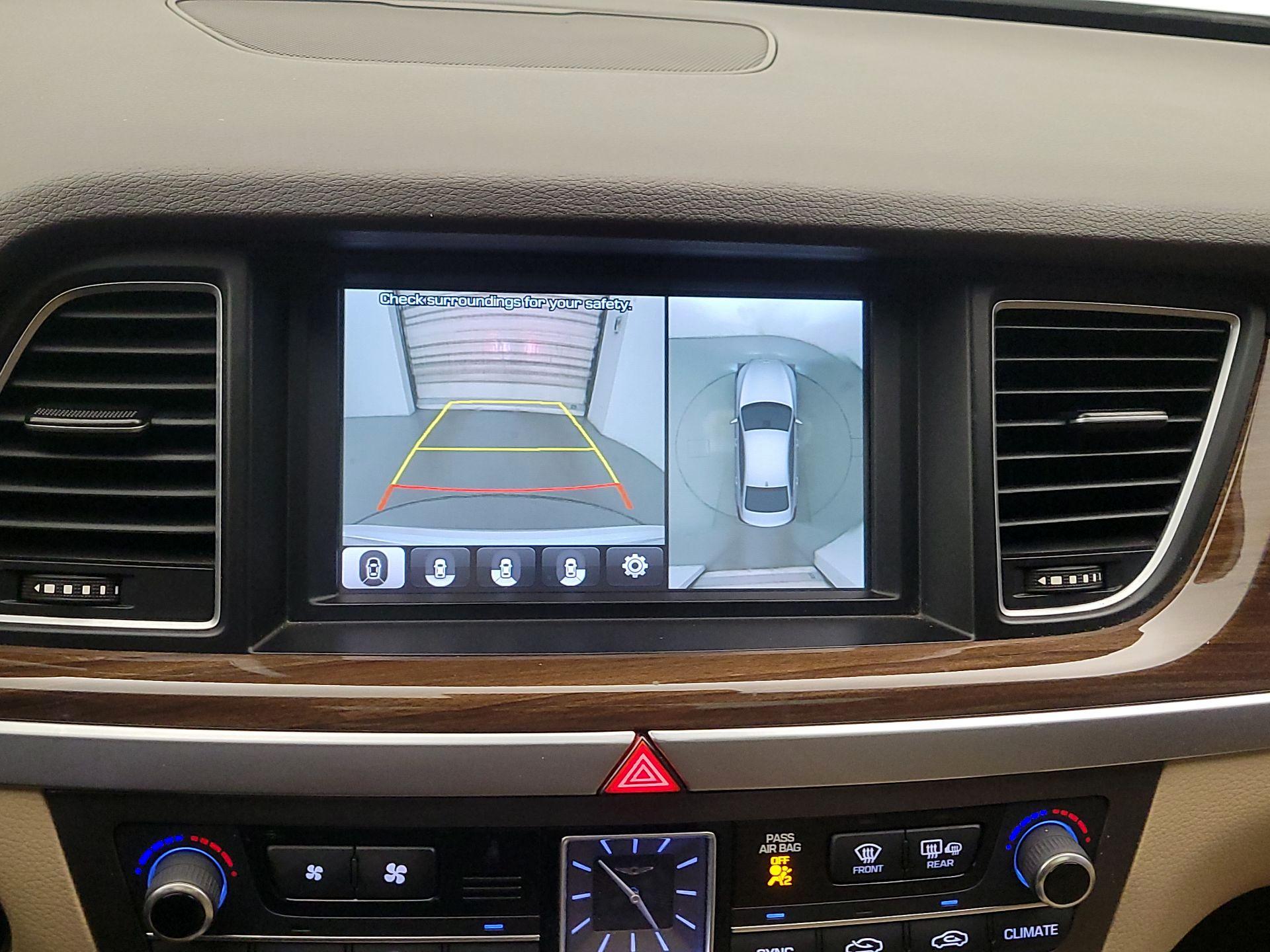 Thumbnail: 2020 Genesis G80 - 15