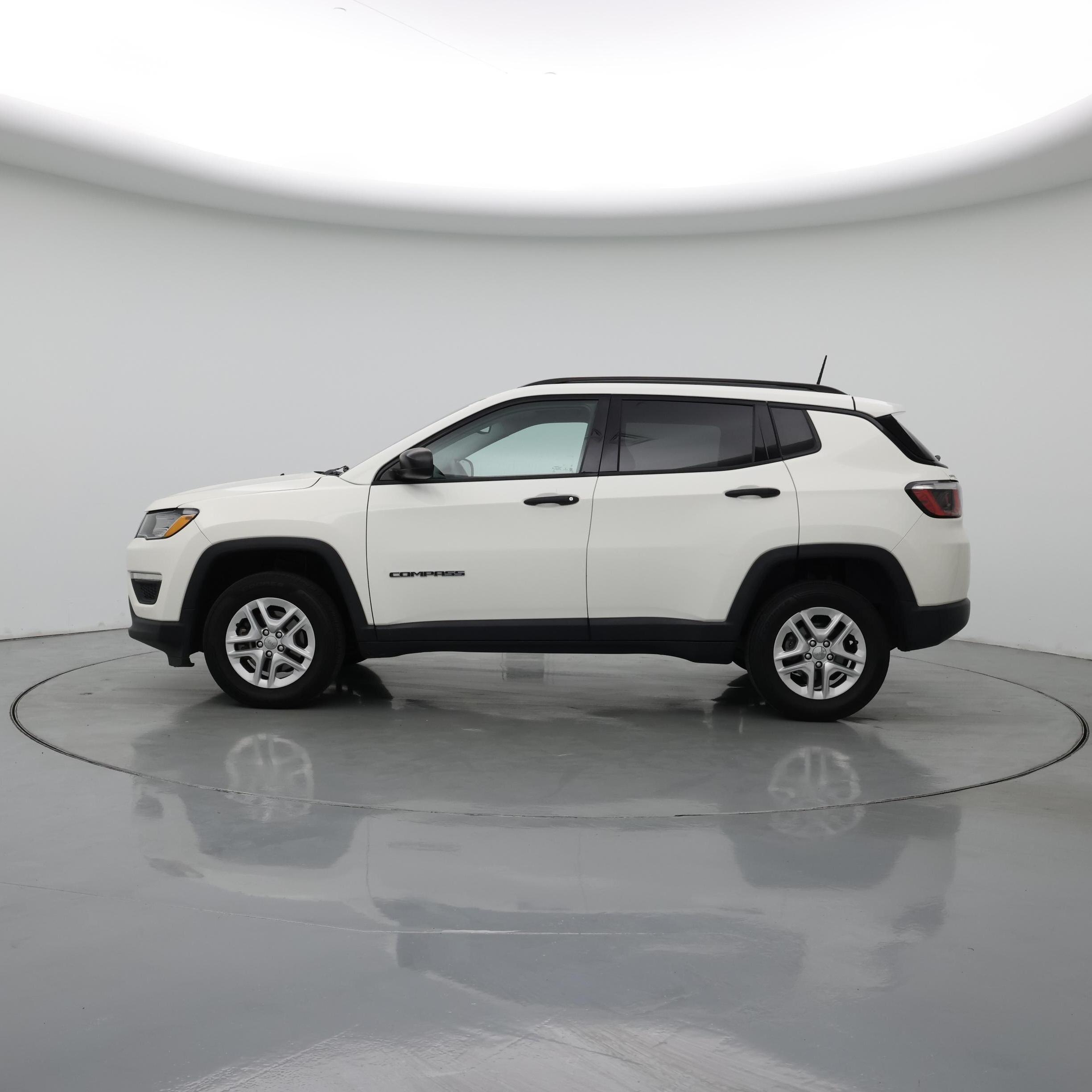 Thumbnail: 2018 Jeep Compass - 7