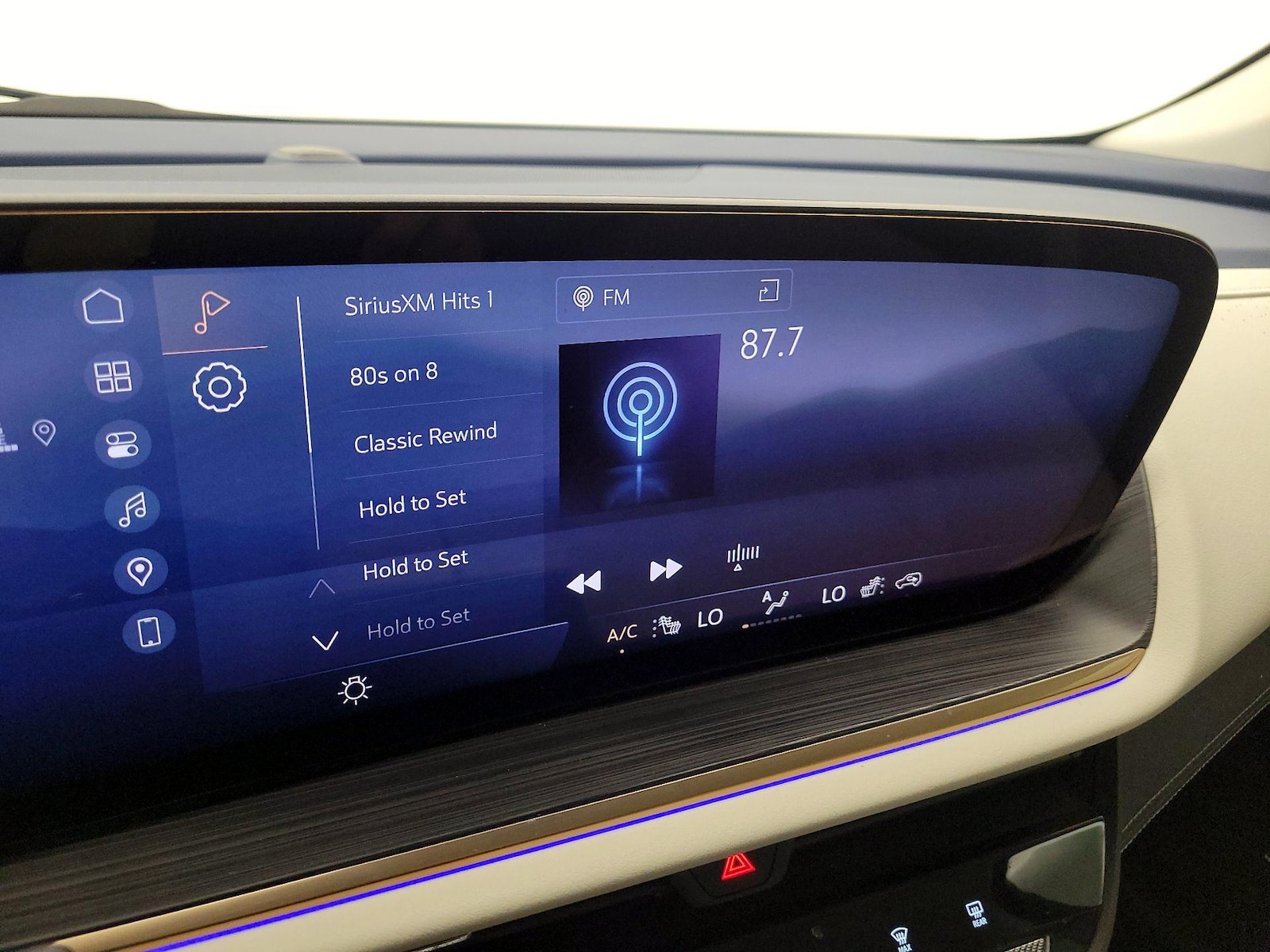 2024 Buick Envision Avenir - Photo 16