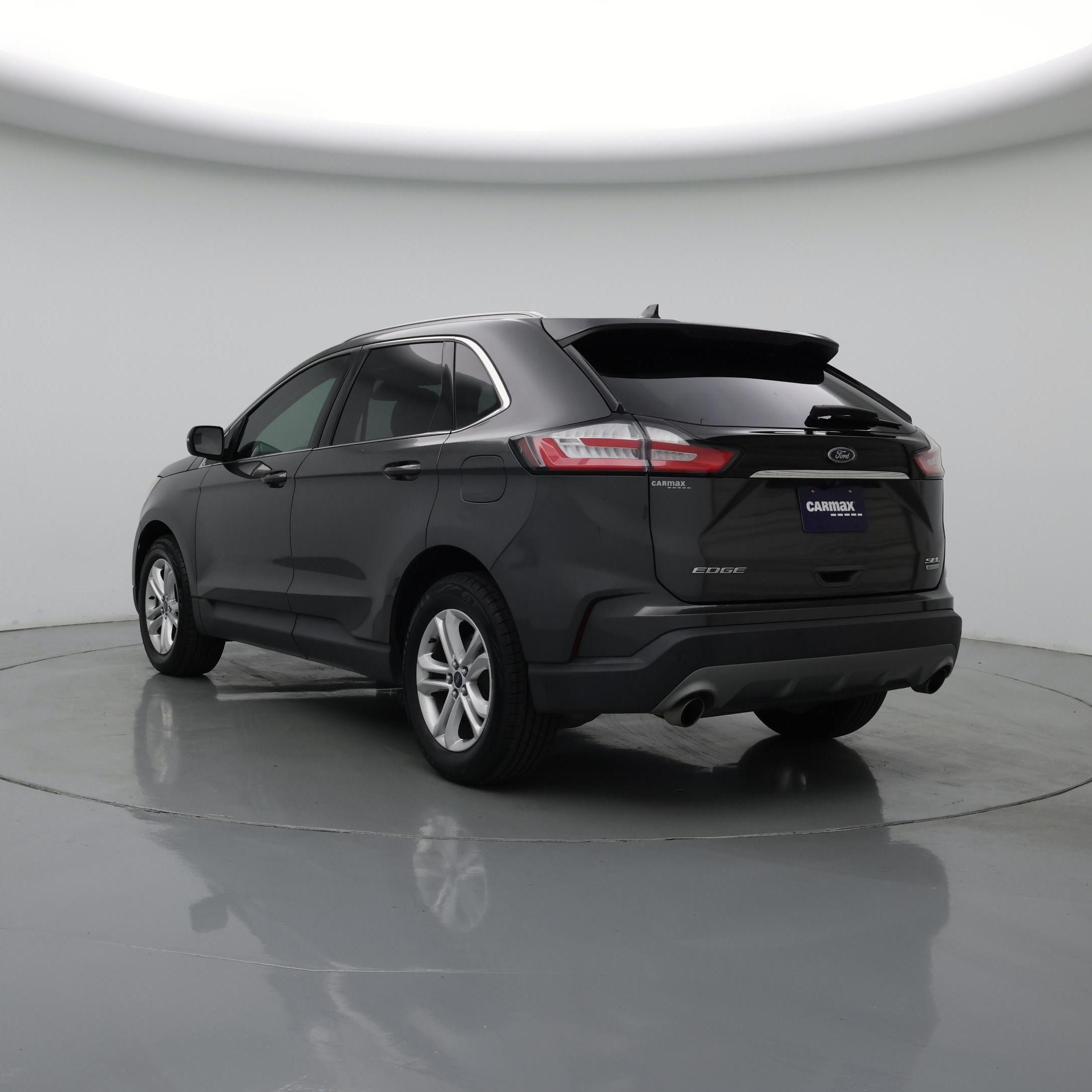 Thumbnail: 2019 Ford Edge - 2