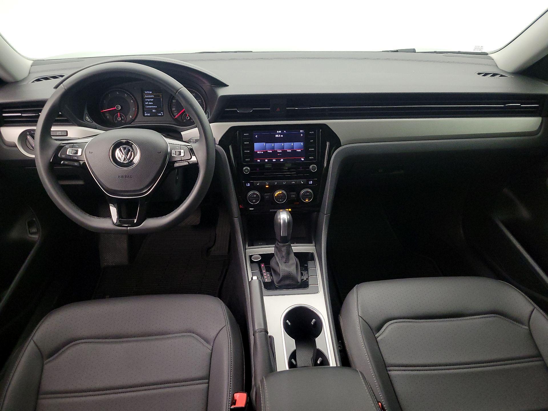 Thumbnail: 2021 Volkswagen Passat - 9