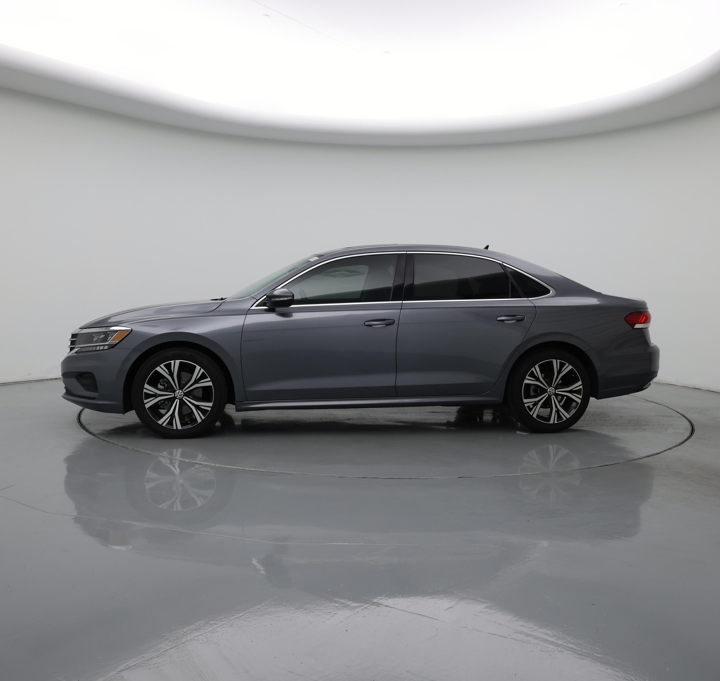 Thumbnail: 2021 Volkswagen Passat - 3