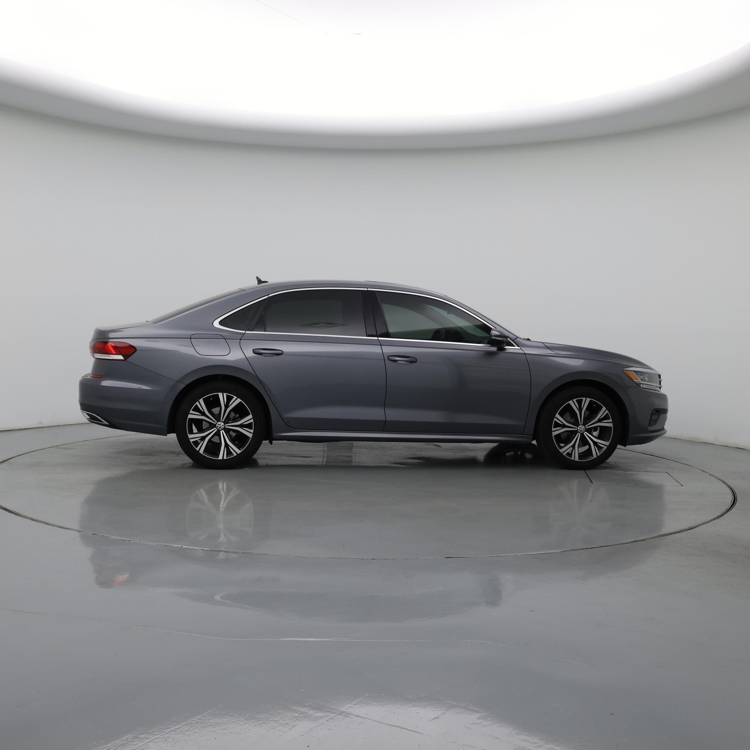 Thumbnail: 2021 Volkswagen Passat - 7