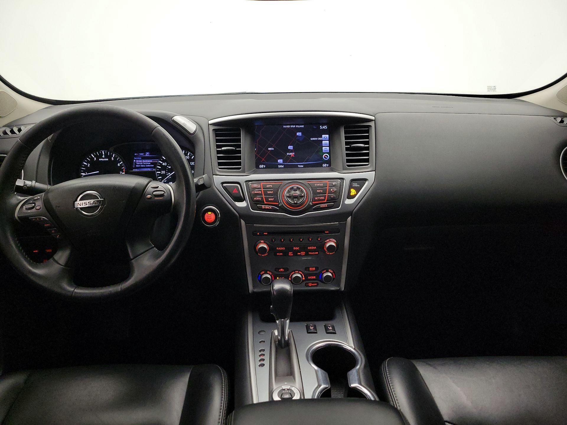 Thumbnail: 2017 Nissan Pathfinder - 9