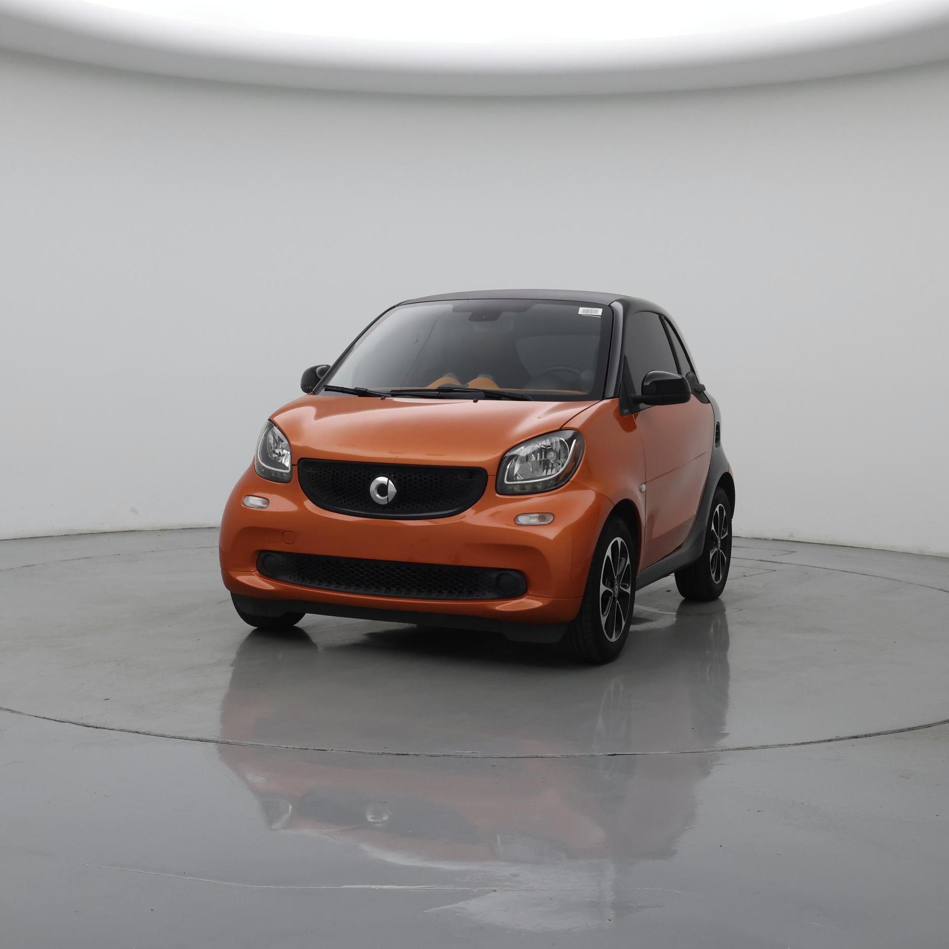 Thumbnail: 2016 smart fortwo - 4