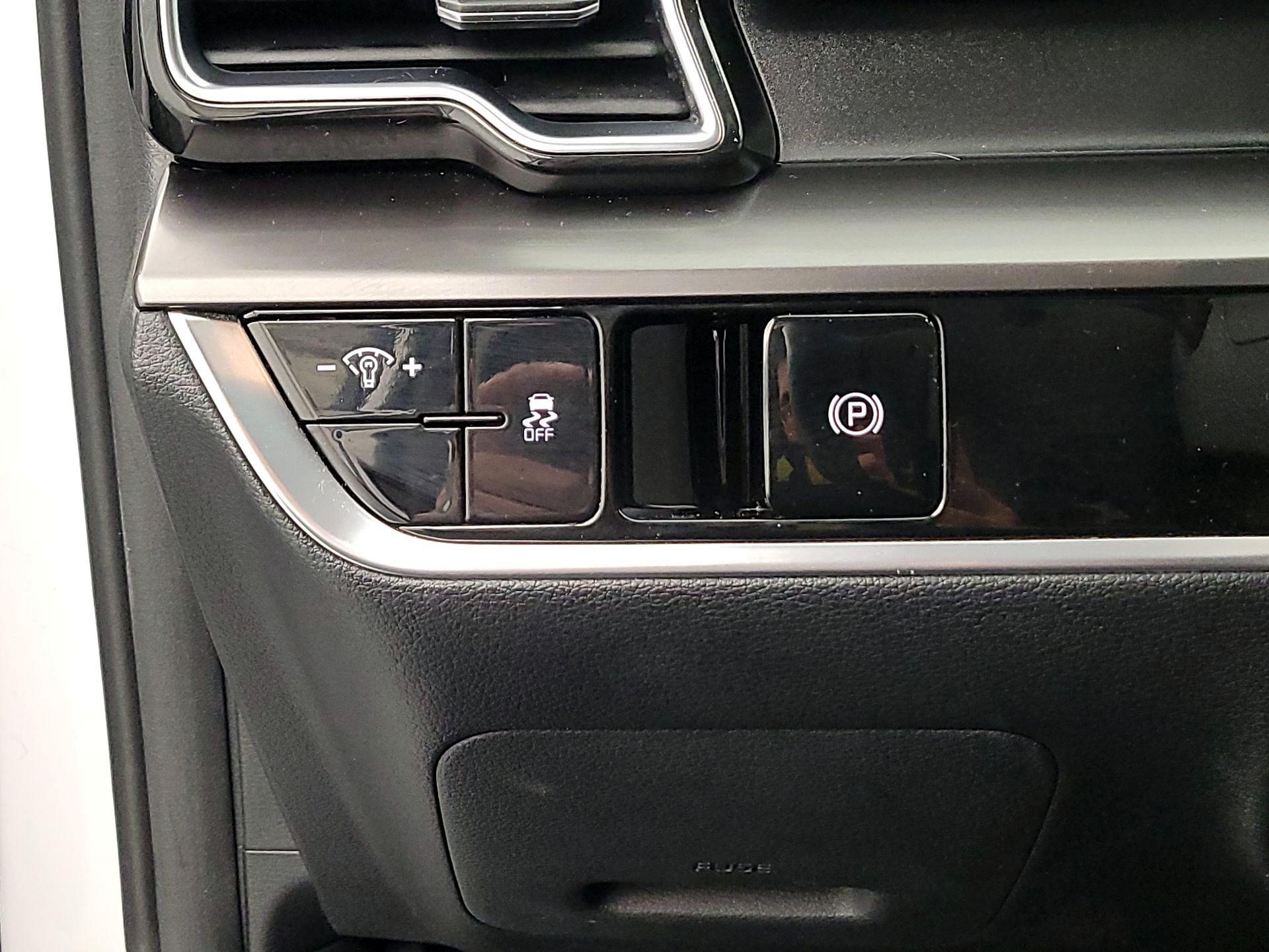 Thumbnail: 2024 Kia Sportage - 13