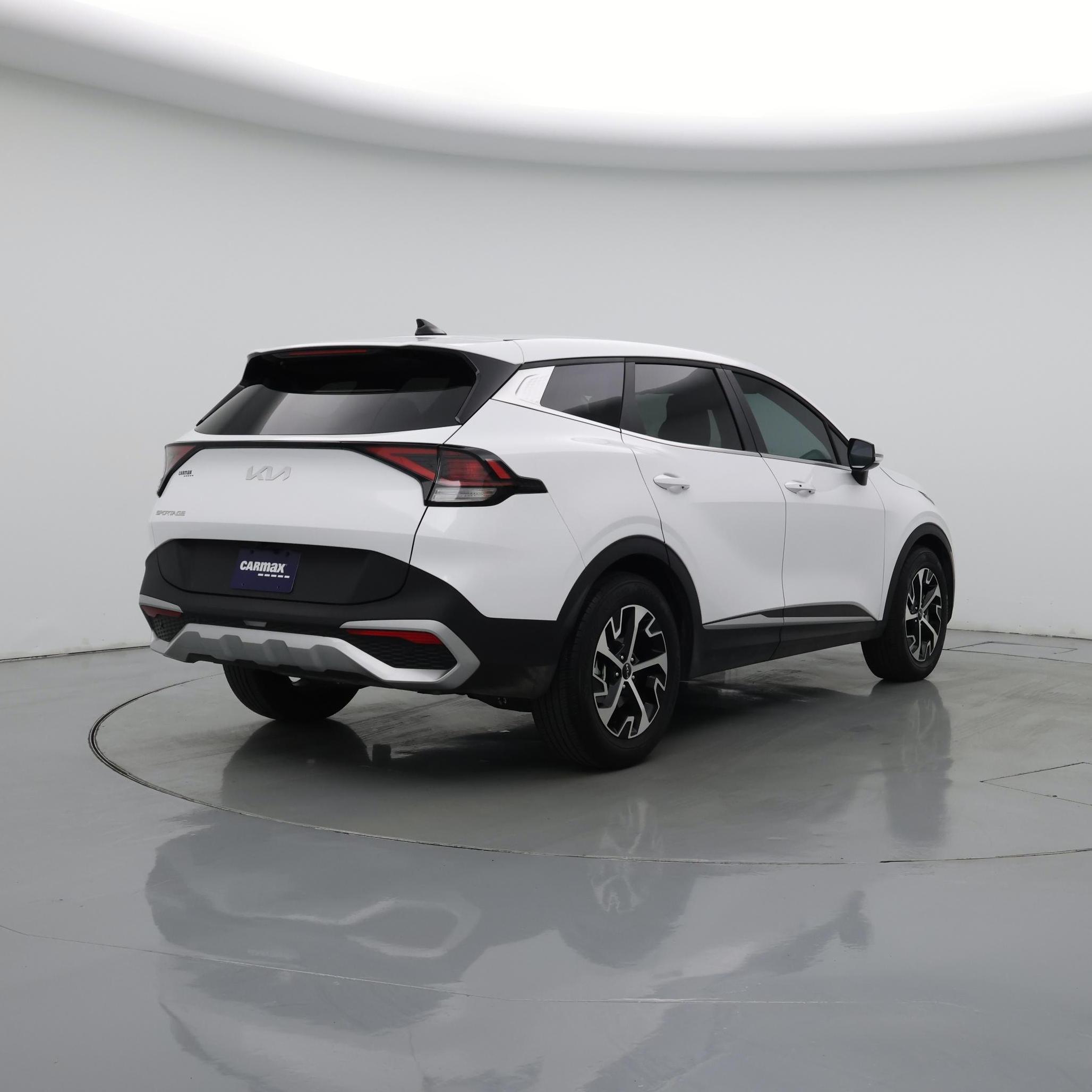 Thumbnail: 2024 Kia Sportage - 8