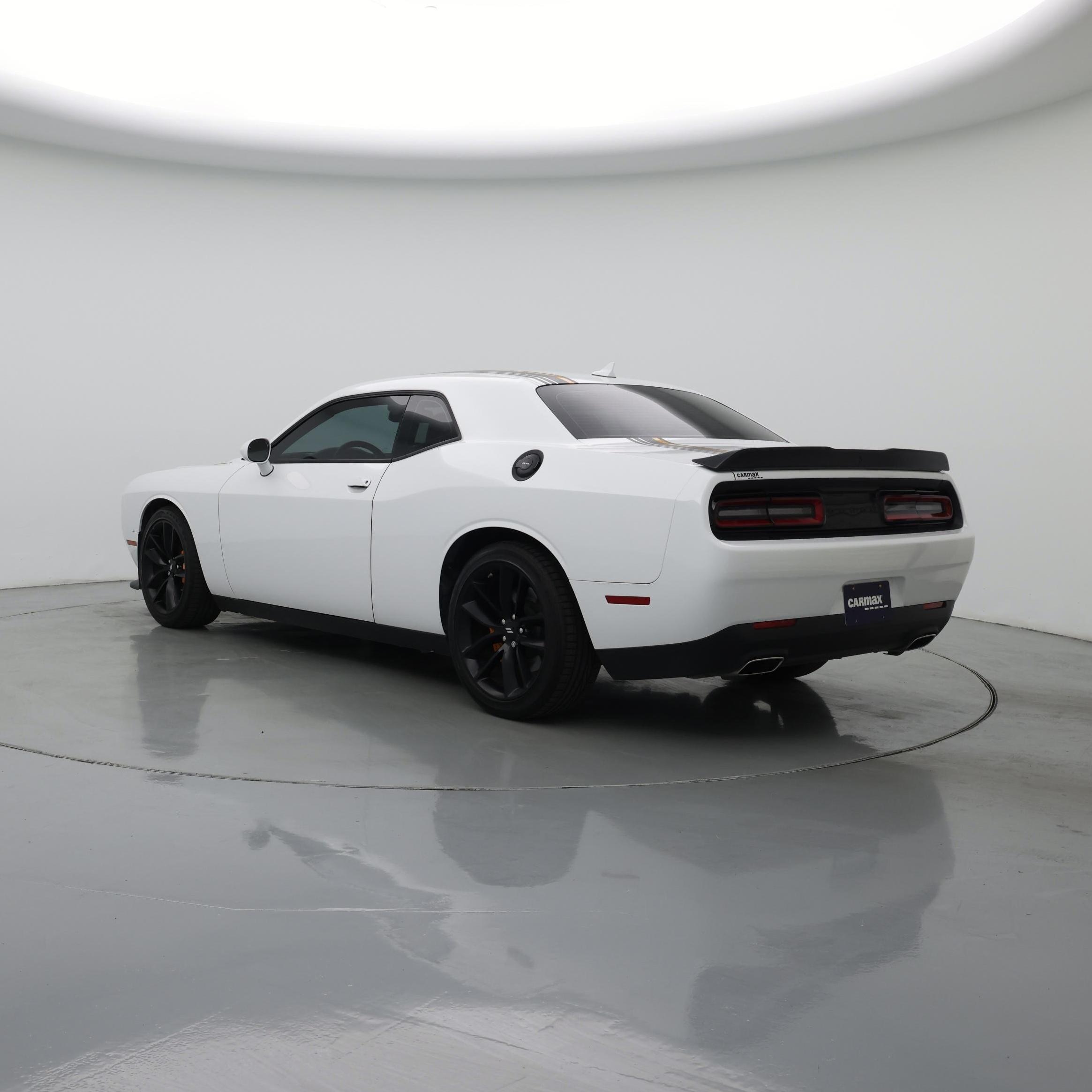 Thumbnail: 2022 Dodge Challenger - 2