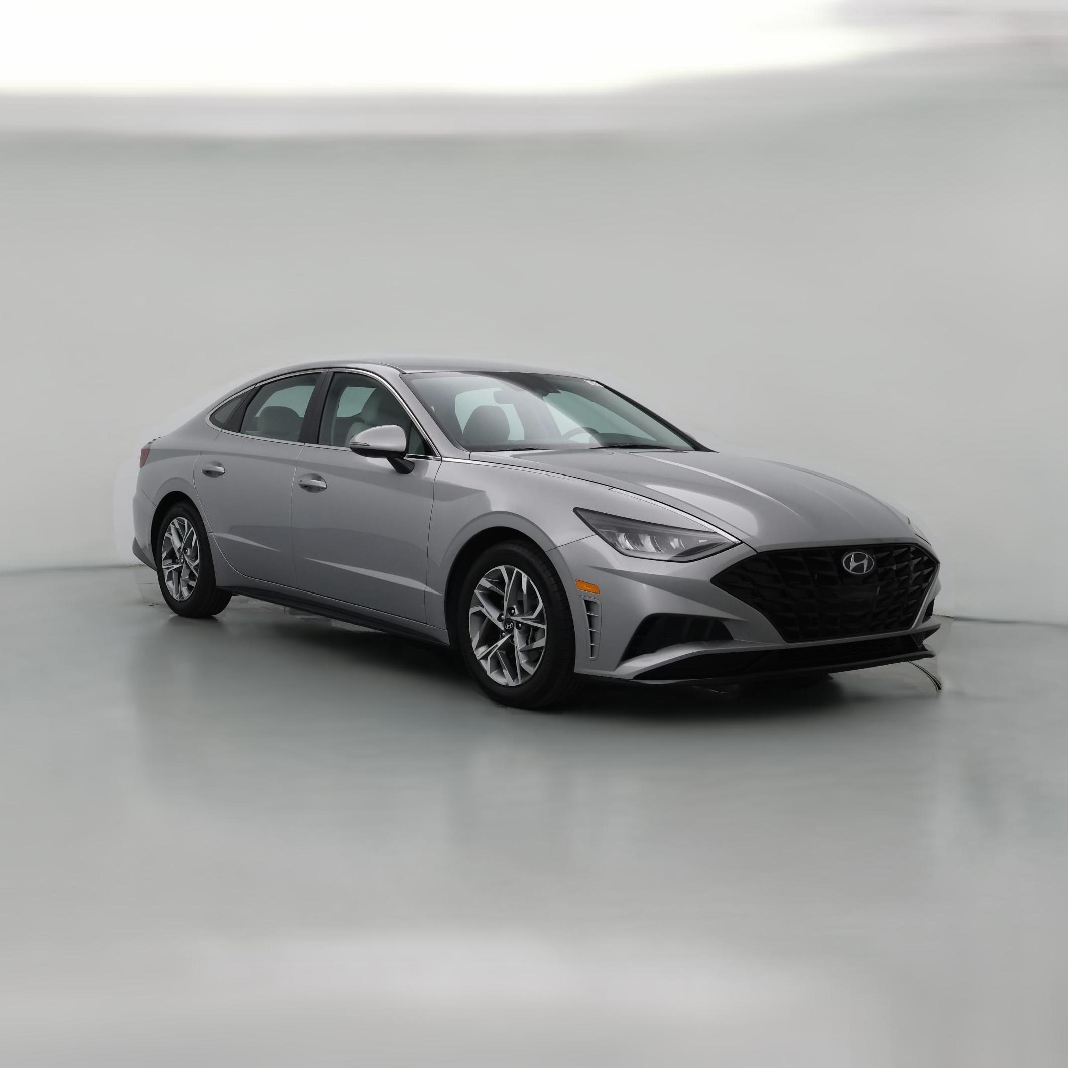 Thumbnail: 2023 Hyundai Sonata - 1