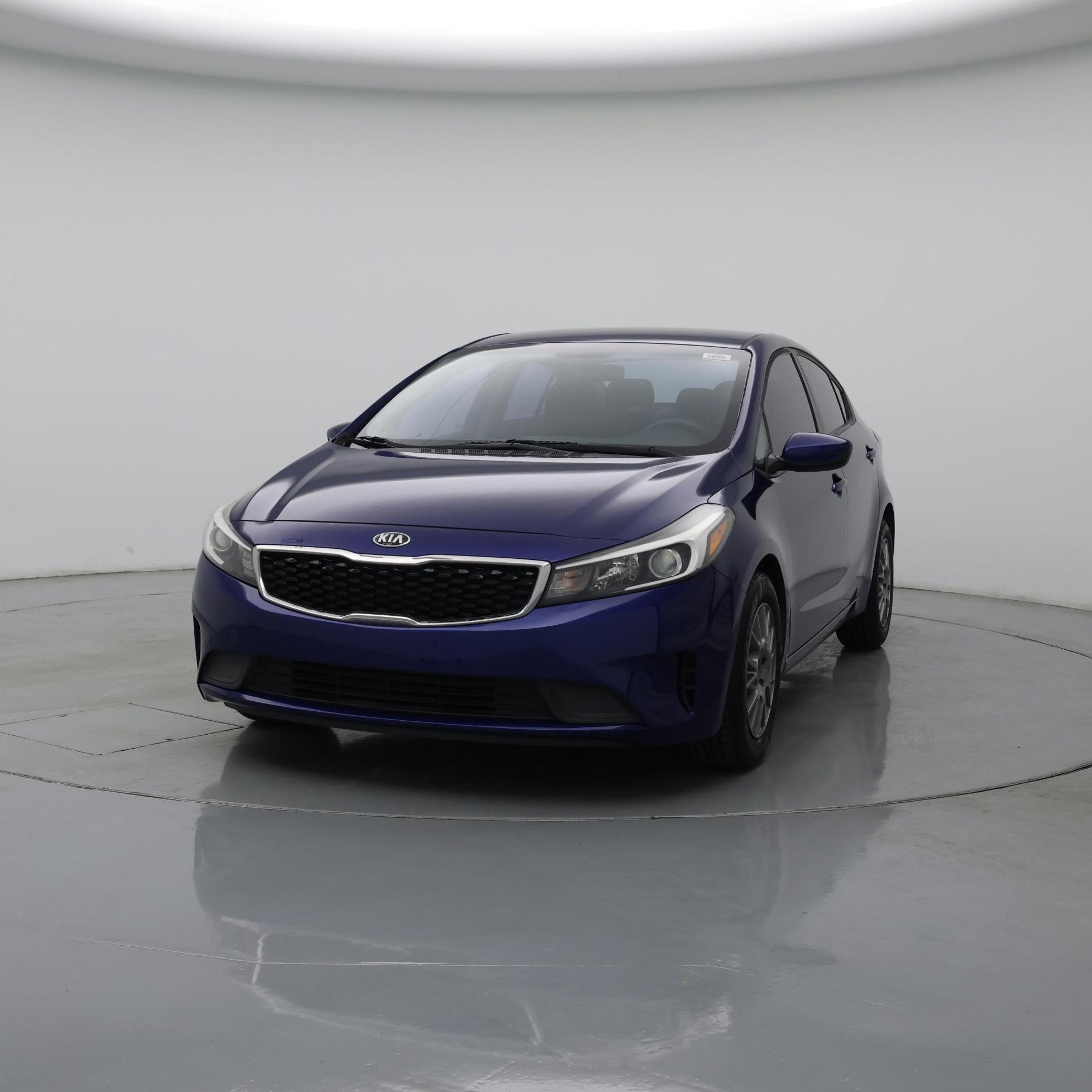 Thumbnail: 2017 Kia Forte - 4