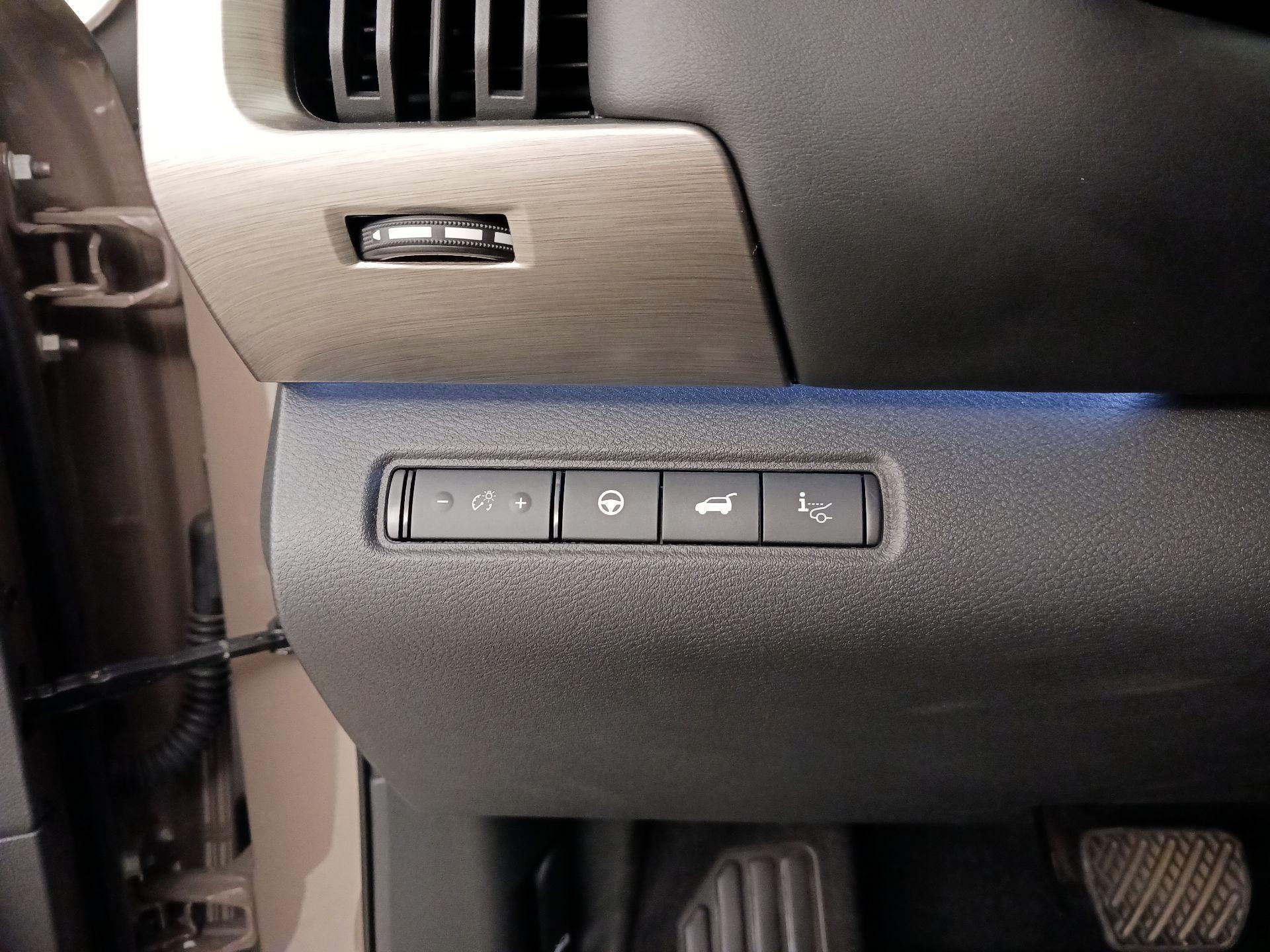 Thumbnail: 2024 Nissan Pathfinder - 13