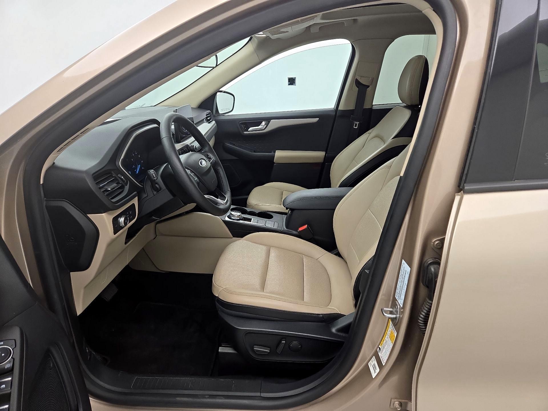 Thumbnail: 2020 Ford Escape - 9