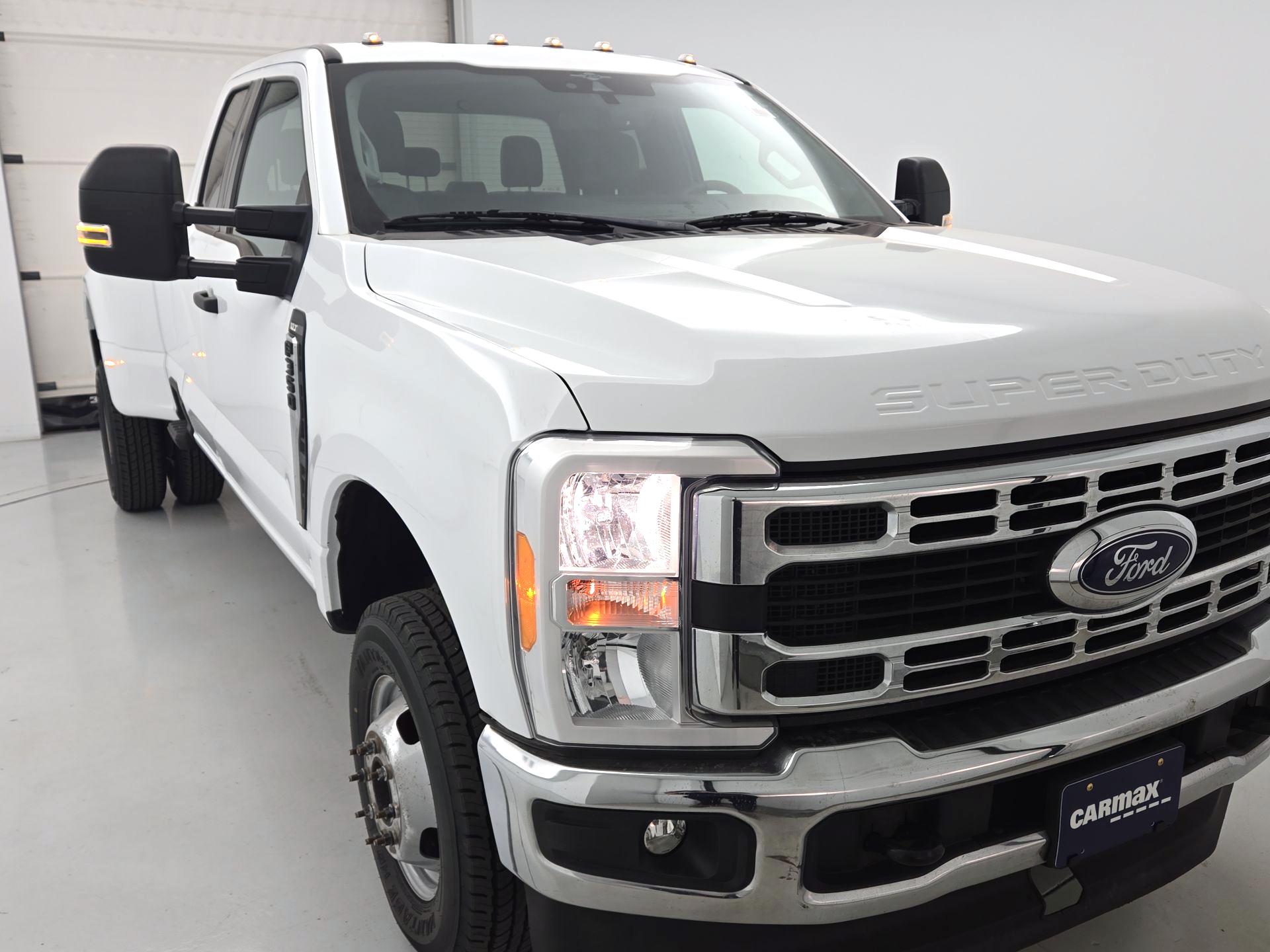 Thumbnail: 2023 Ford F-350 - 1