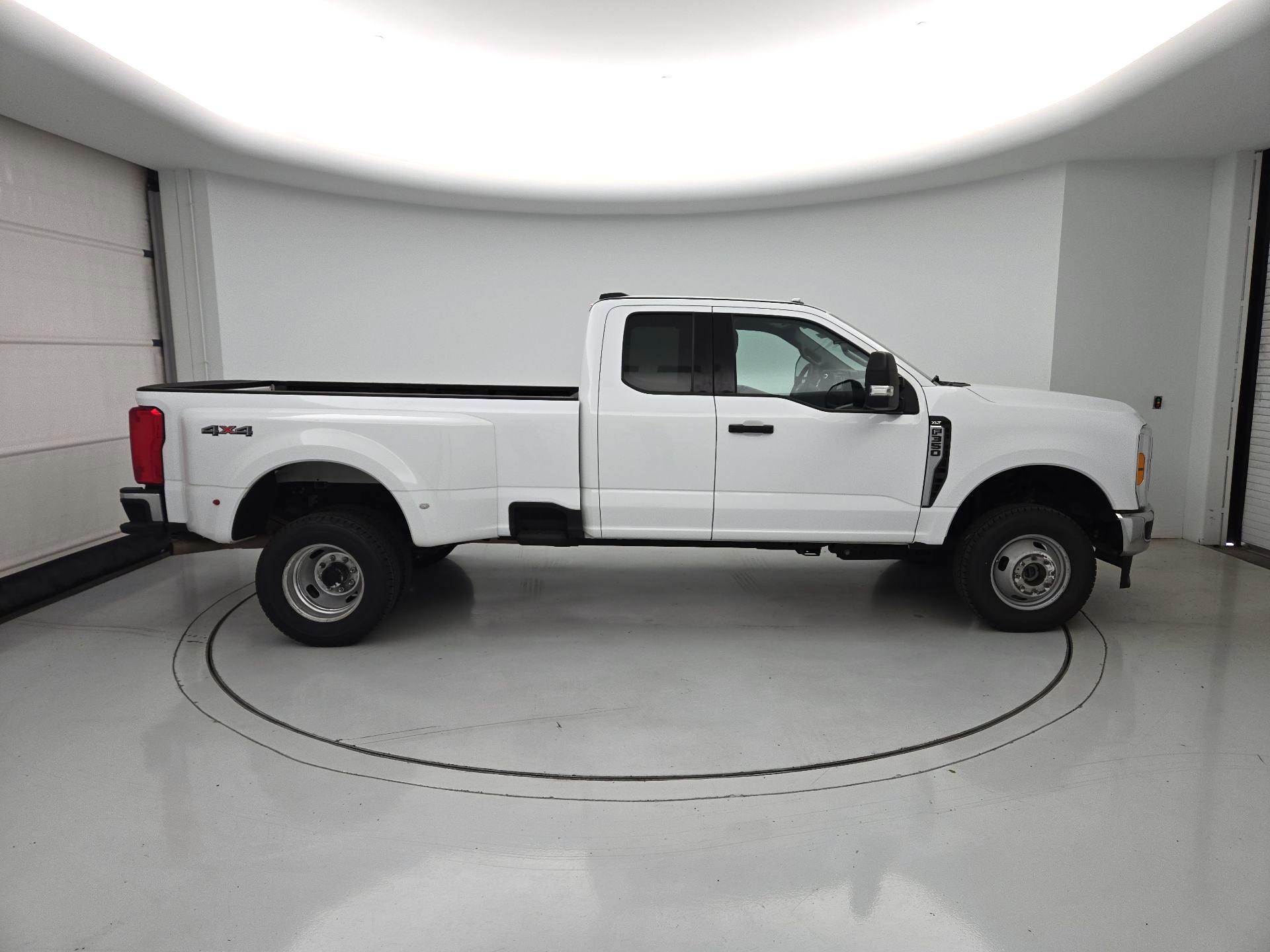 Thumbnail: 2023 Ford F-350 - 4