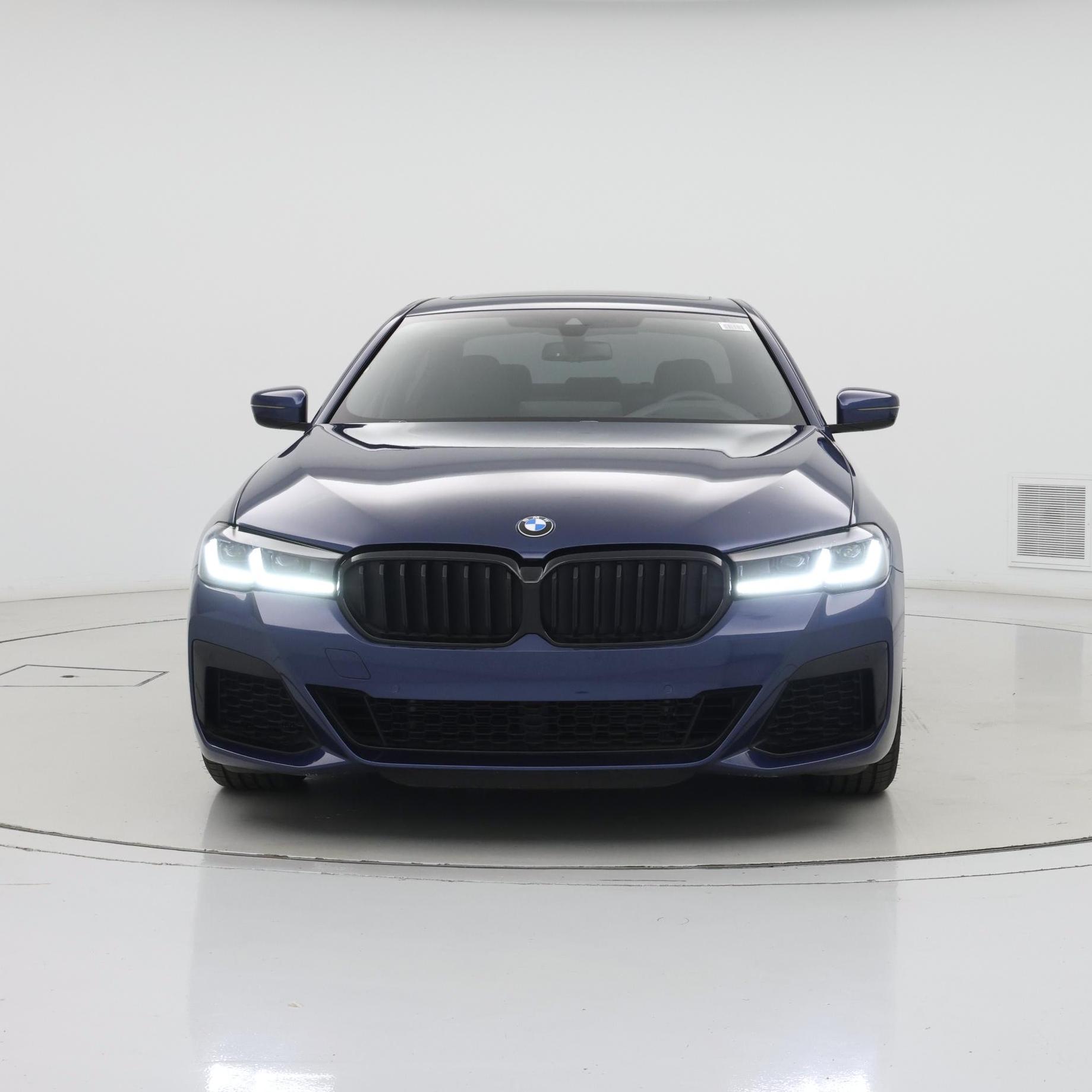Thumbnail: 2023 BMW 5 Series - 5