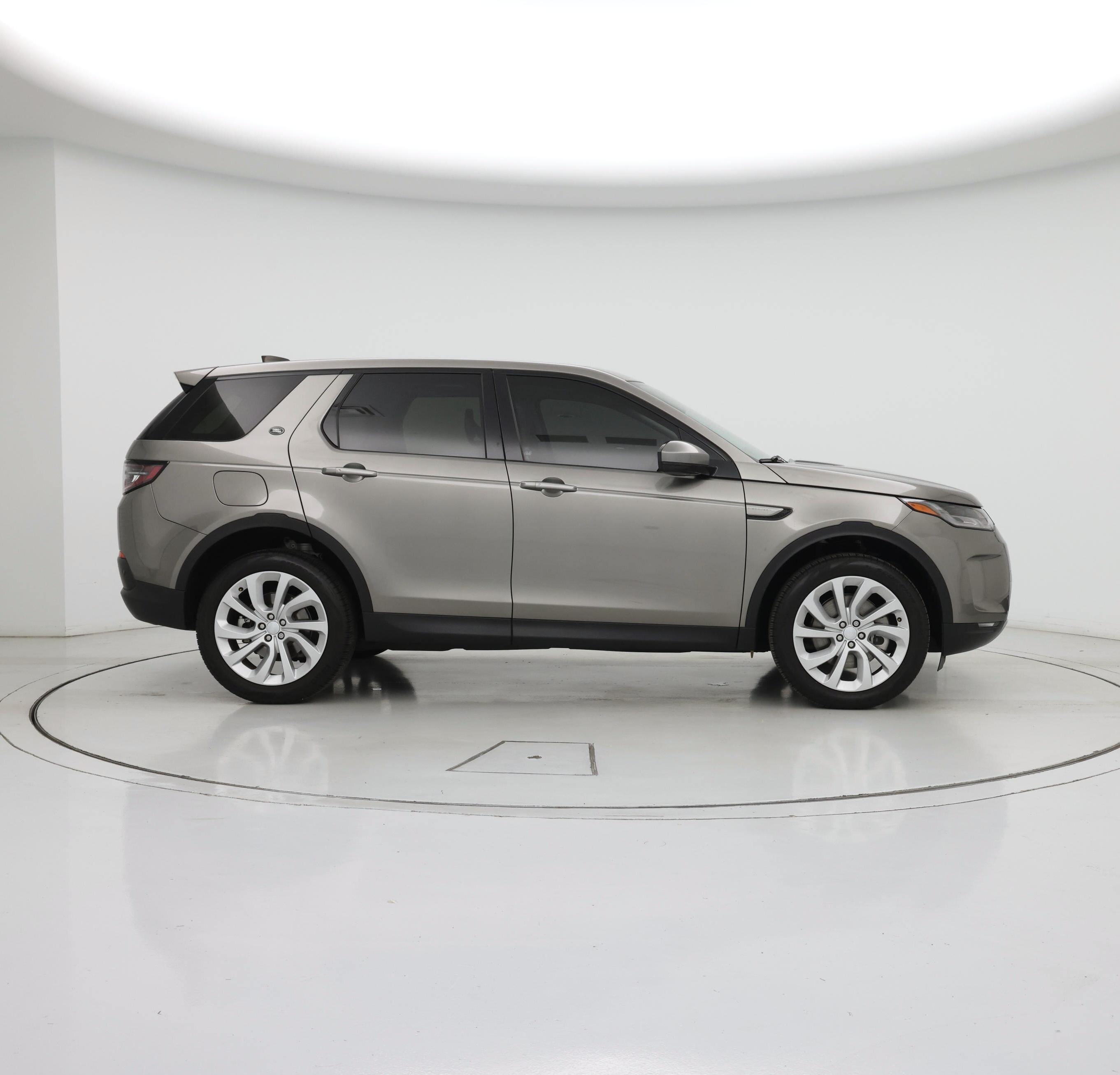 Thumbnail: 2023 Land Rover Discovery Sport - 7
