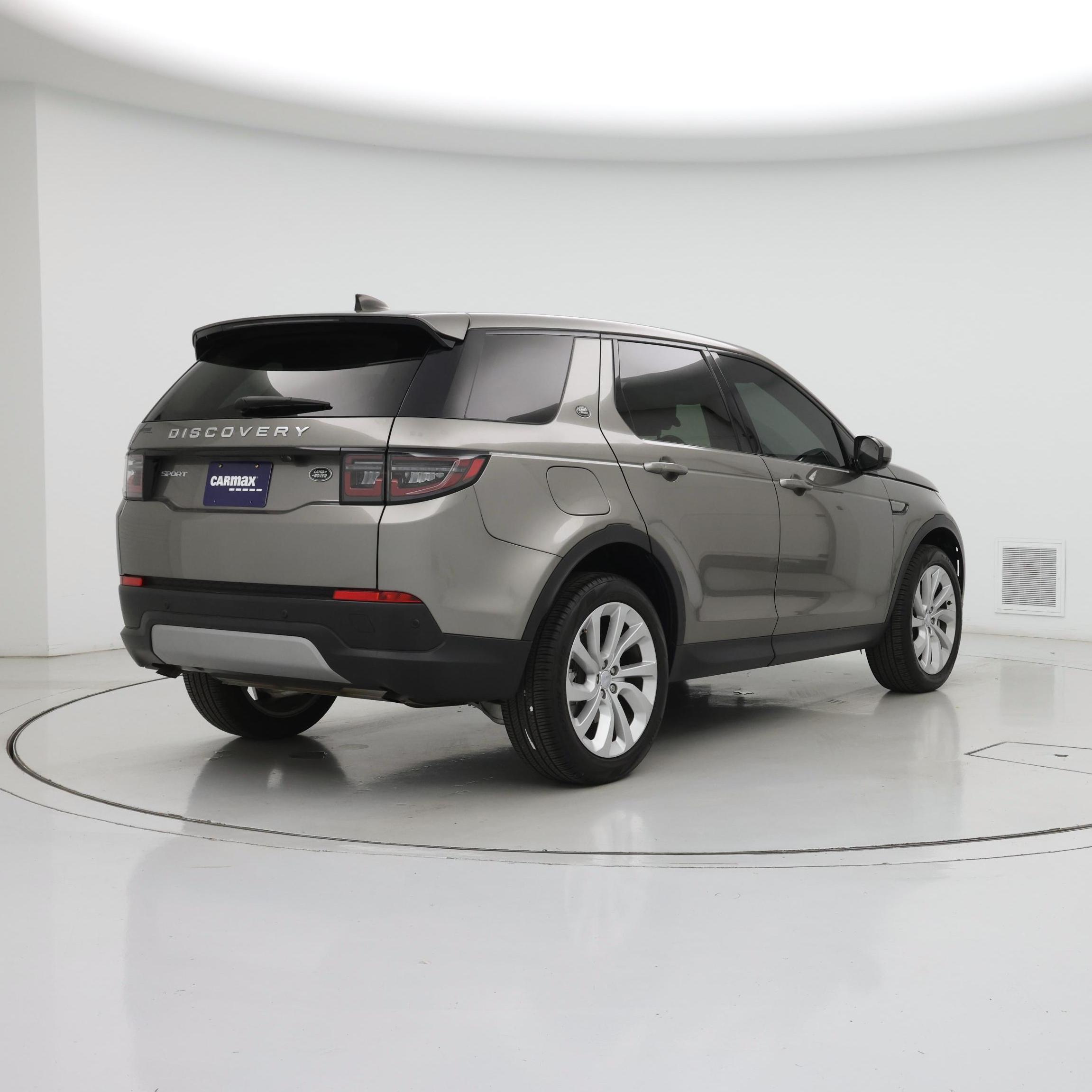 Thumbnail: 2023 Land Rover Discovery Sport - 8