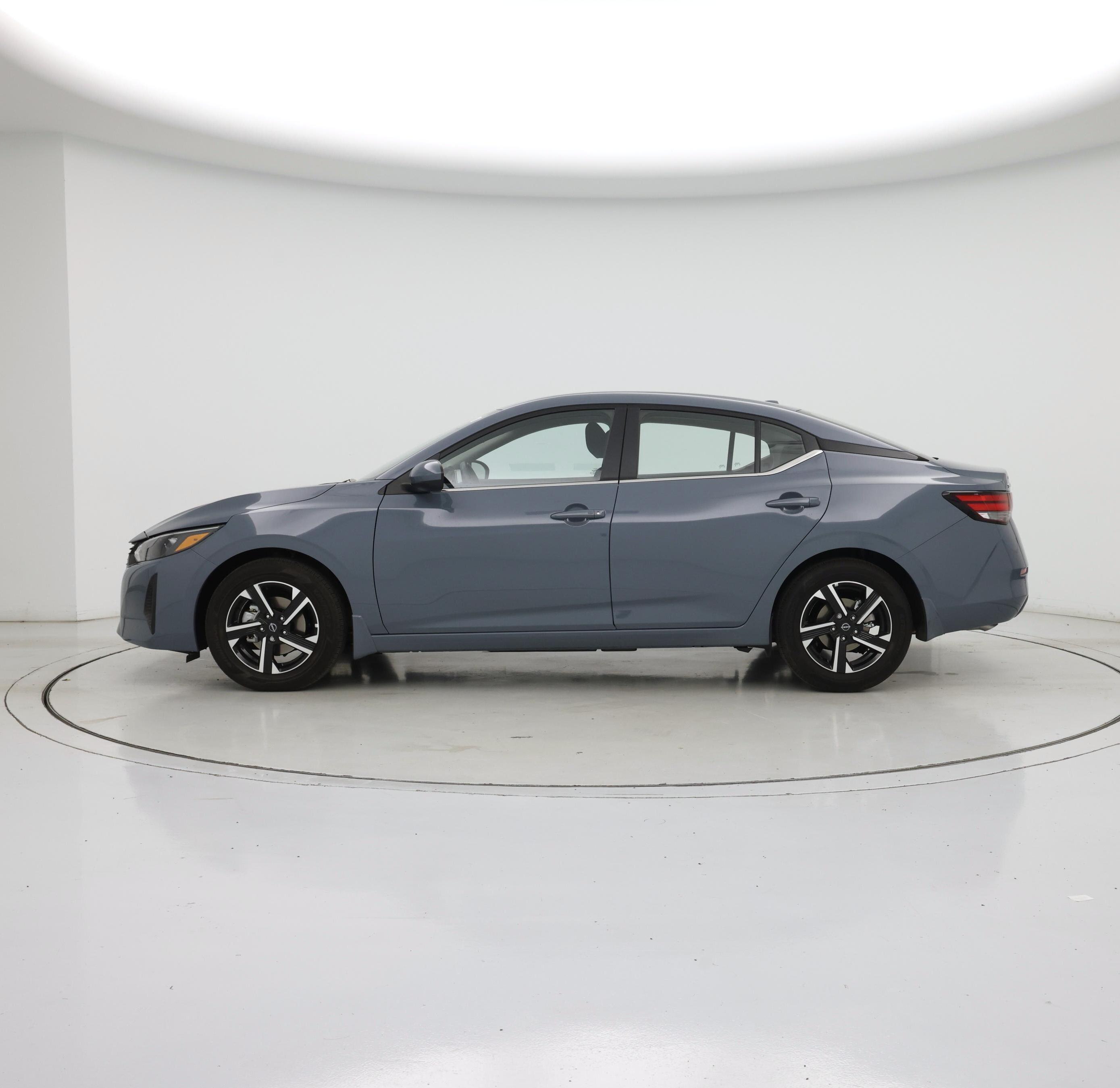 Thumbnail: 2025 Nissan Sentra - 3