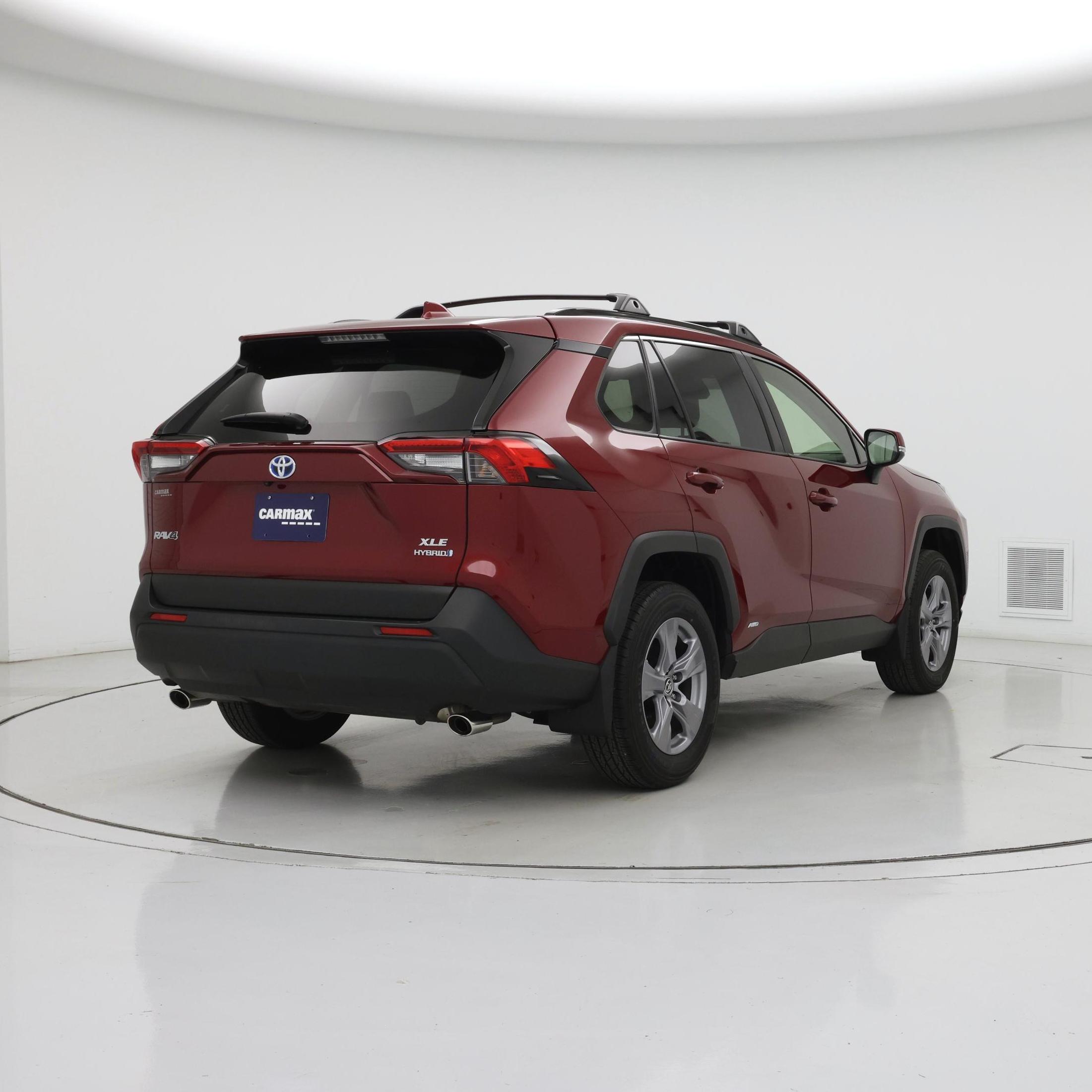 Thumbnail: 2024 Toyota RAV4 - 8