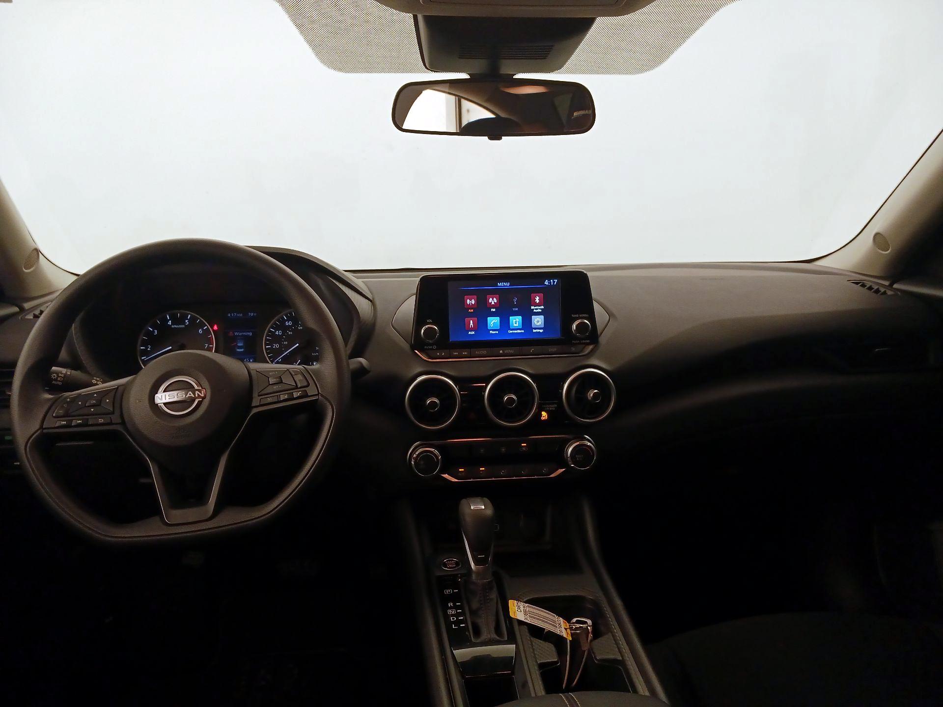 Thumbnail: 2025 Nissan Sentra - 9