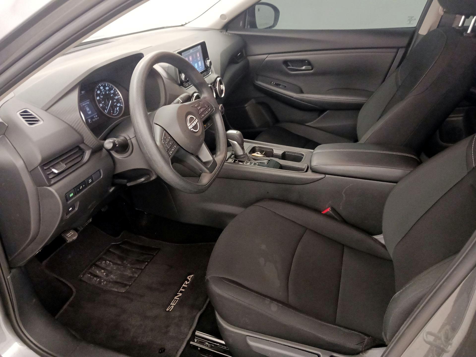 Thumbnail: 2025 Nissan Sentra - 11