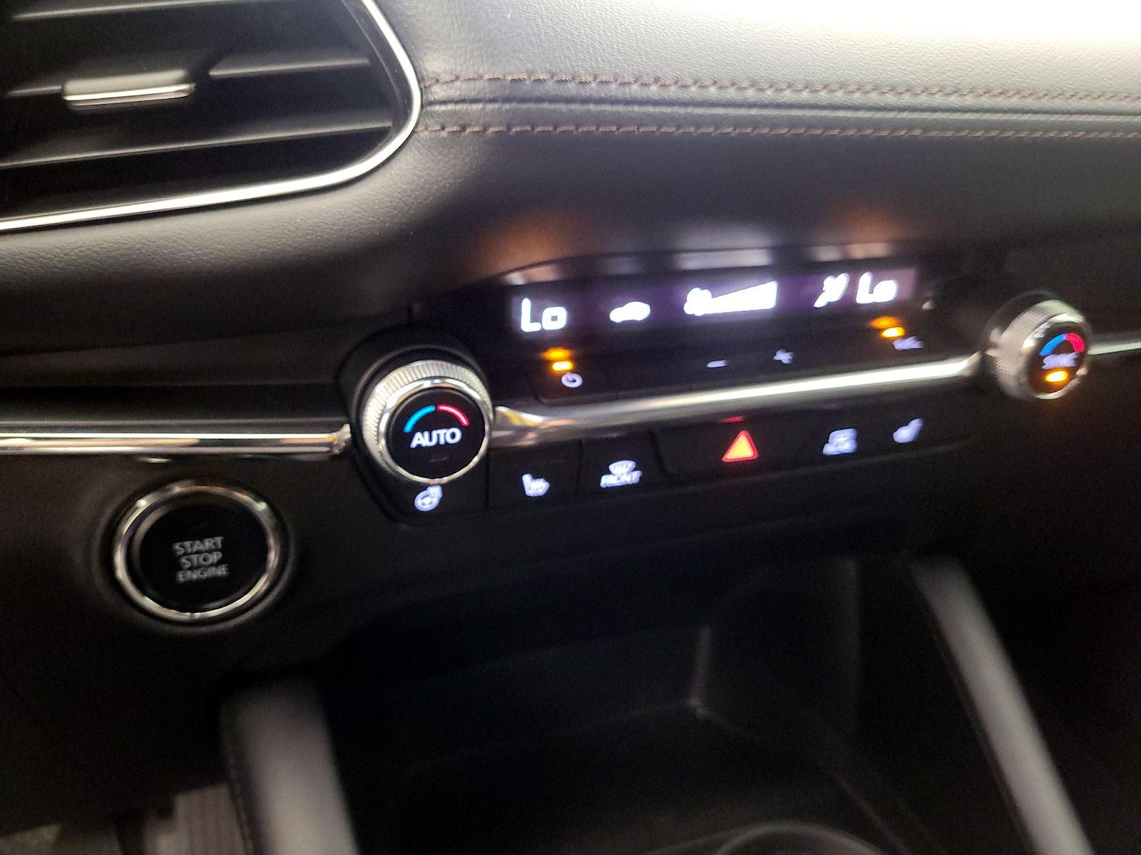 2022 Mazda Mazda3 Turbo - Photo 18