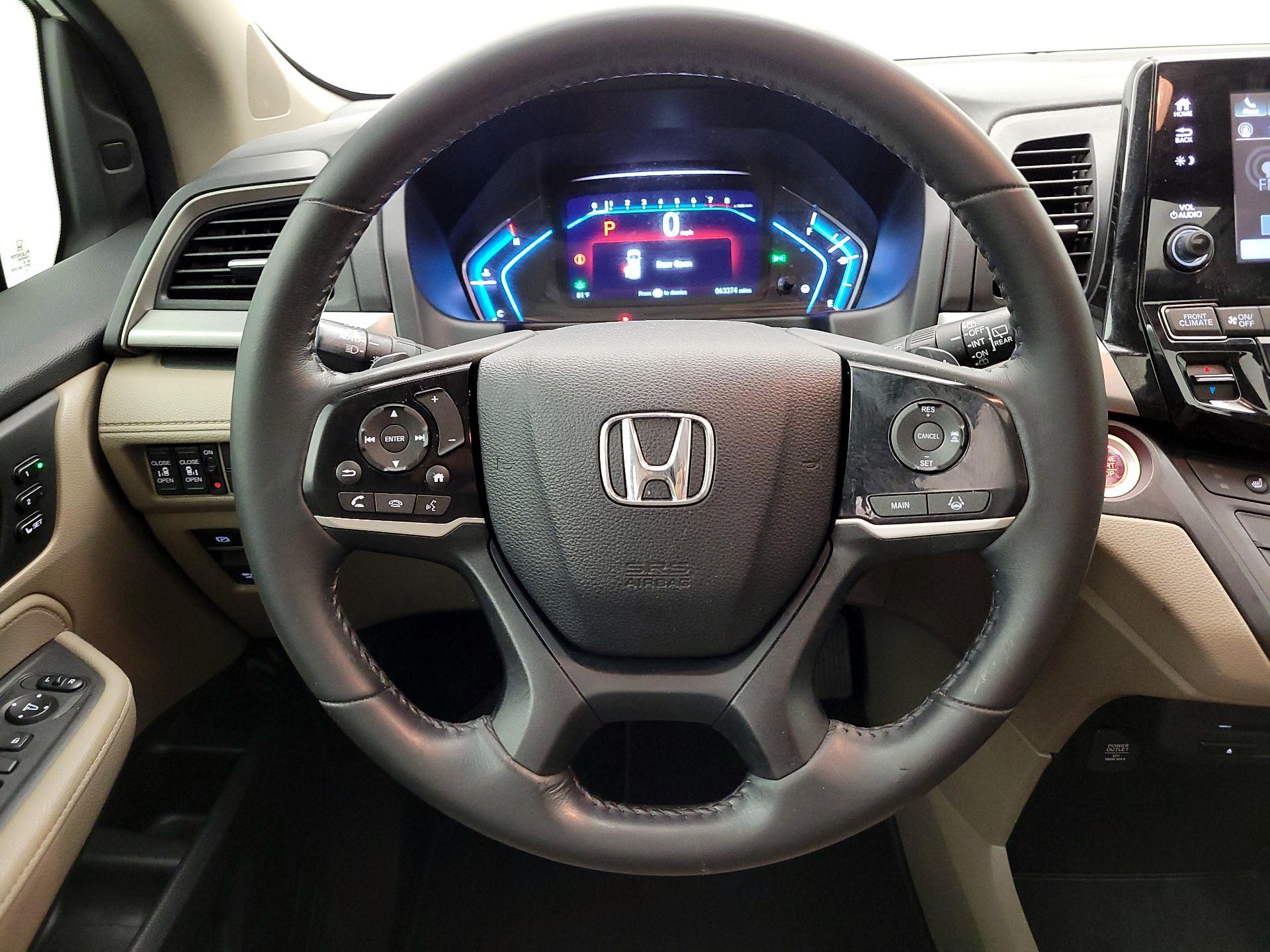 Thumbnail: 2018 Honda Odyssey - 10